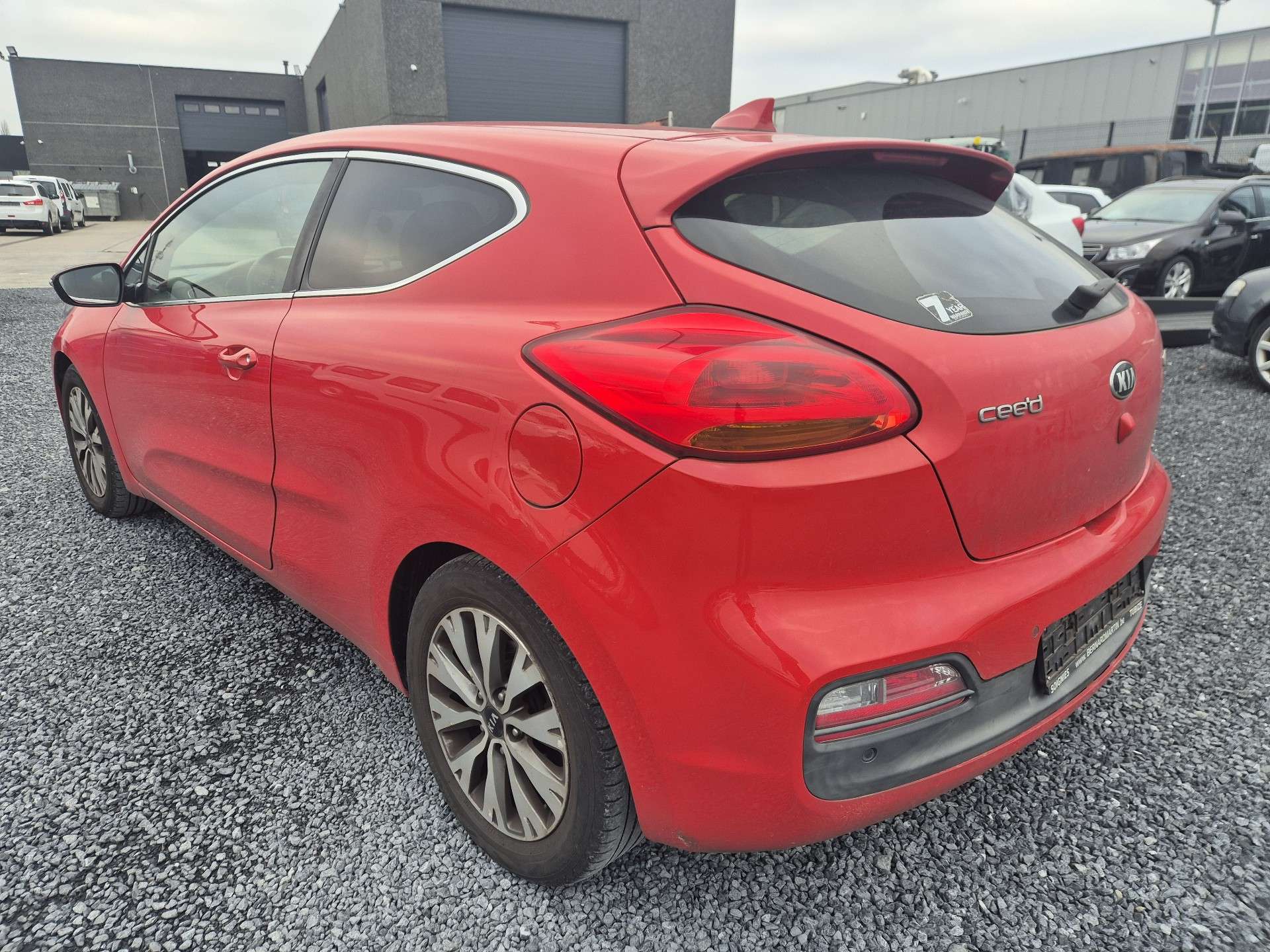 Kia ProCeed / pro_cee'd 1.0 T-GDi POUR MARCHAND OU EXPORT