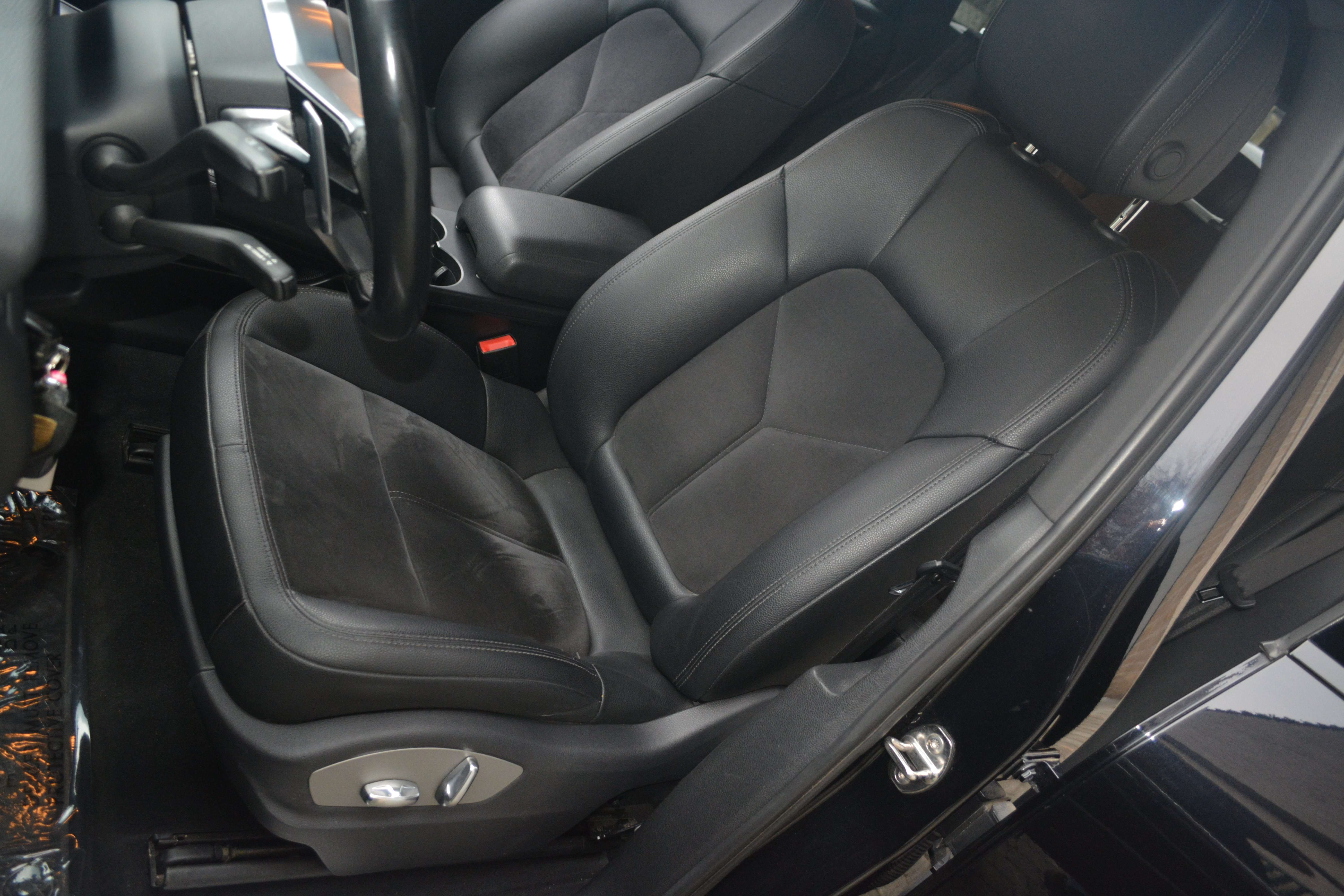 Porsche Macan Macan S Diesel PDK / LEDER / NAVI / TREKHAAK / TOP