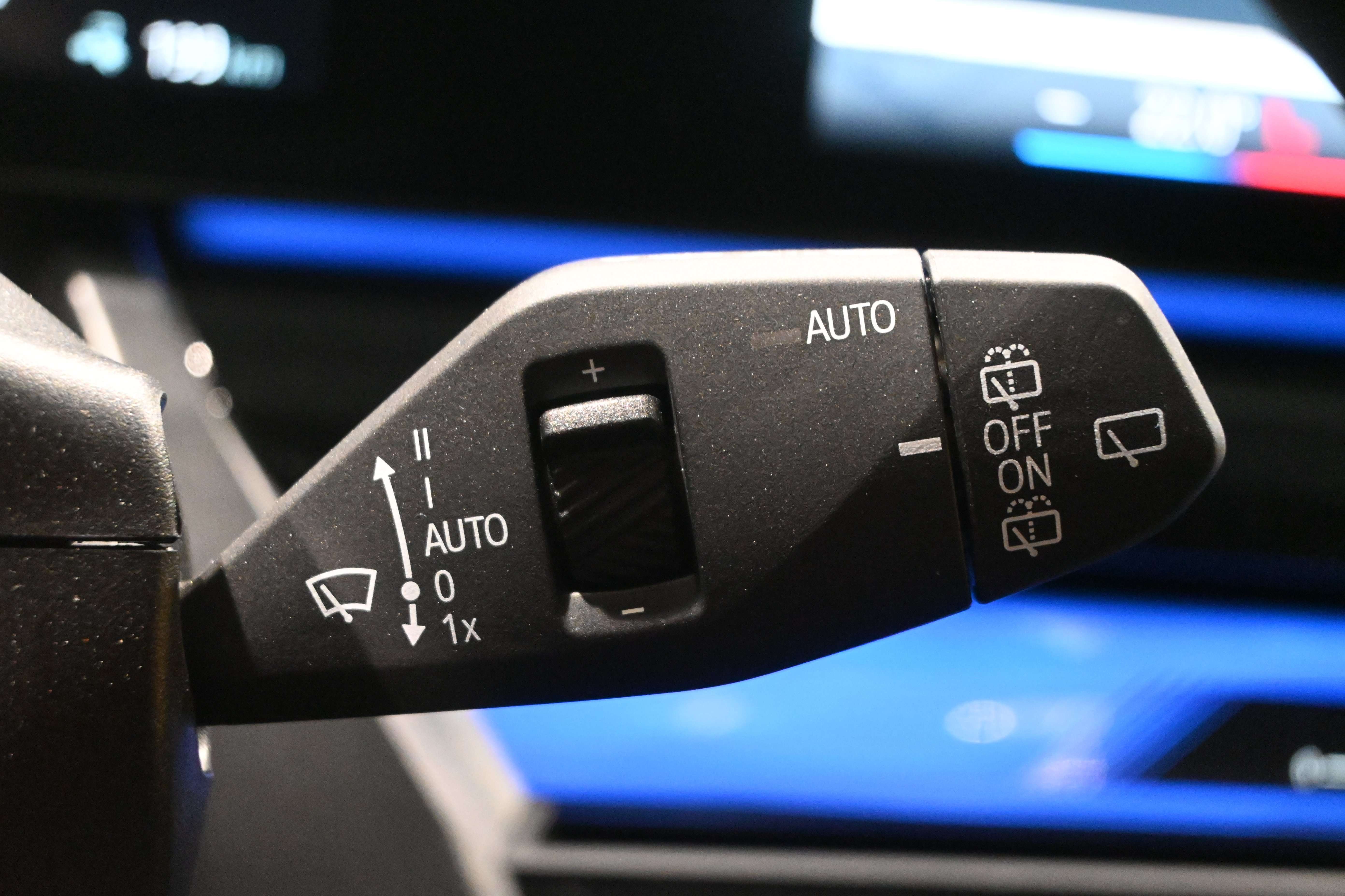 BMW i5 Touring eDrive40 M Sport *LED/CAM/H&K/DAB/CARPLAY*