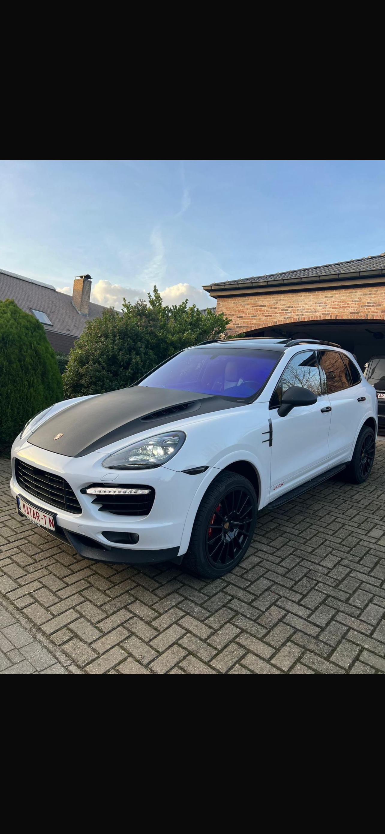 Porsche Cayenne Pack GTS TRÈS JOLIE BRUIT MAXHAUST et avec ciel etoilet