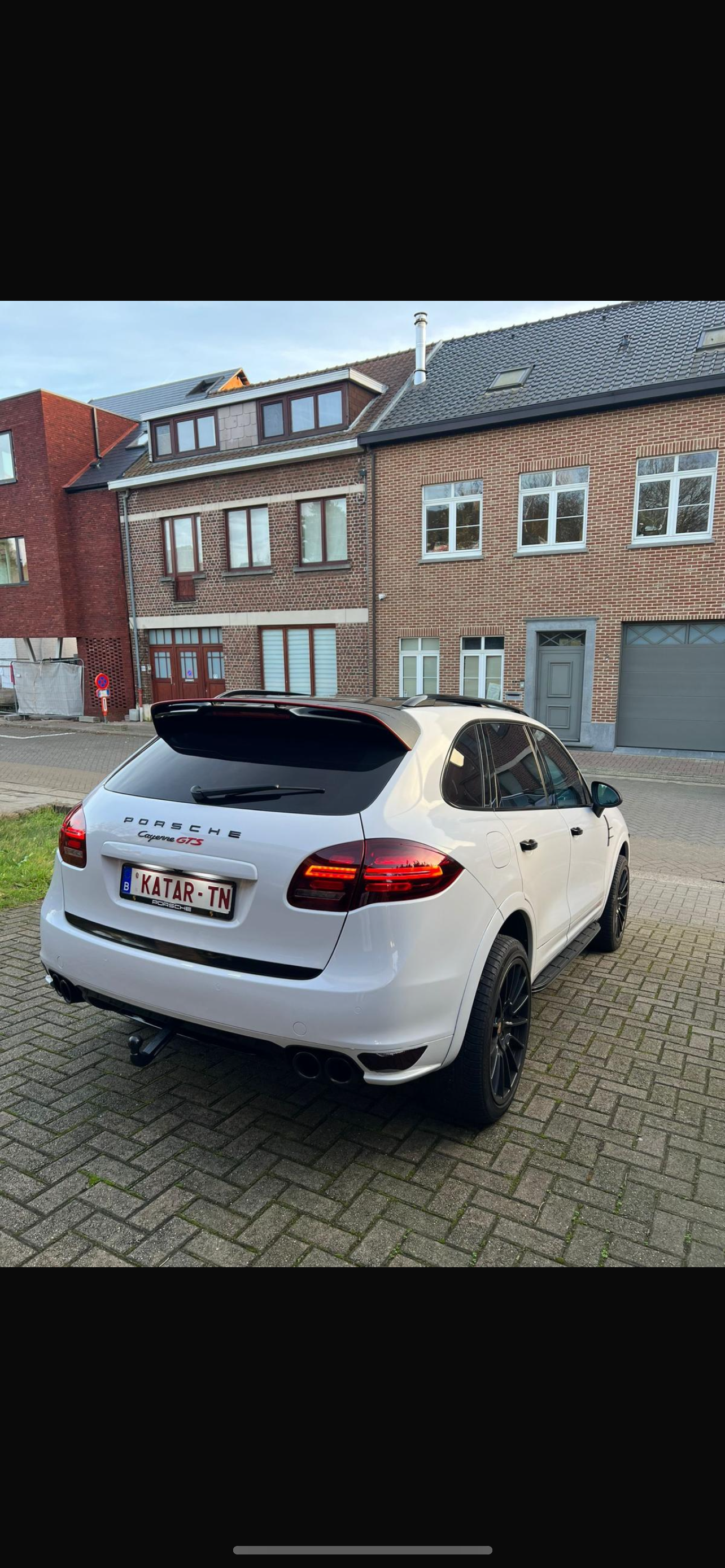 Porsche Cayenne Pack GTS TRÈS JOLIE BRUIT MAXHAUST et avec ciel etoilet