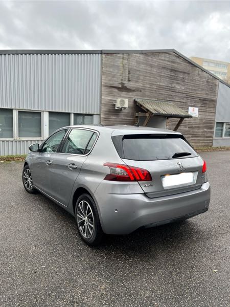 Peugeot 308 II (2) 1.6 BLUEHDI 120 S&amp;S ALLURE BUSINESS
