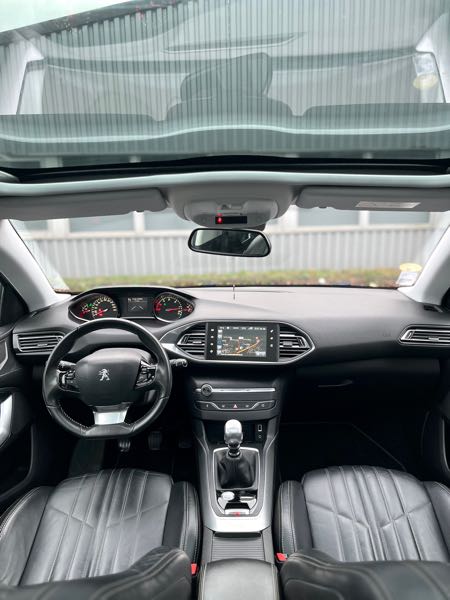 Peugeot 308 II (2) 1.6 BLUEHDI 120 S&amp;S ALLURE BUSINESS