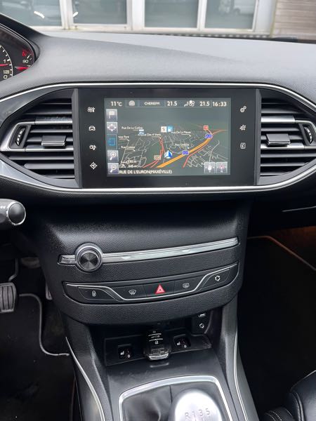 Peugeot 308 II (2) 1.6 BLUEHDI 120 S&amp;S ALLURE BUSINESS