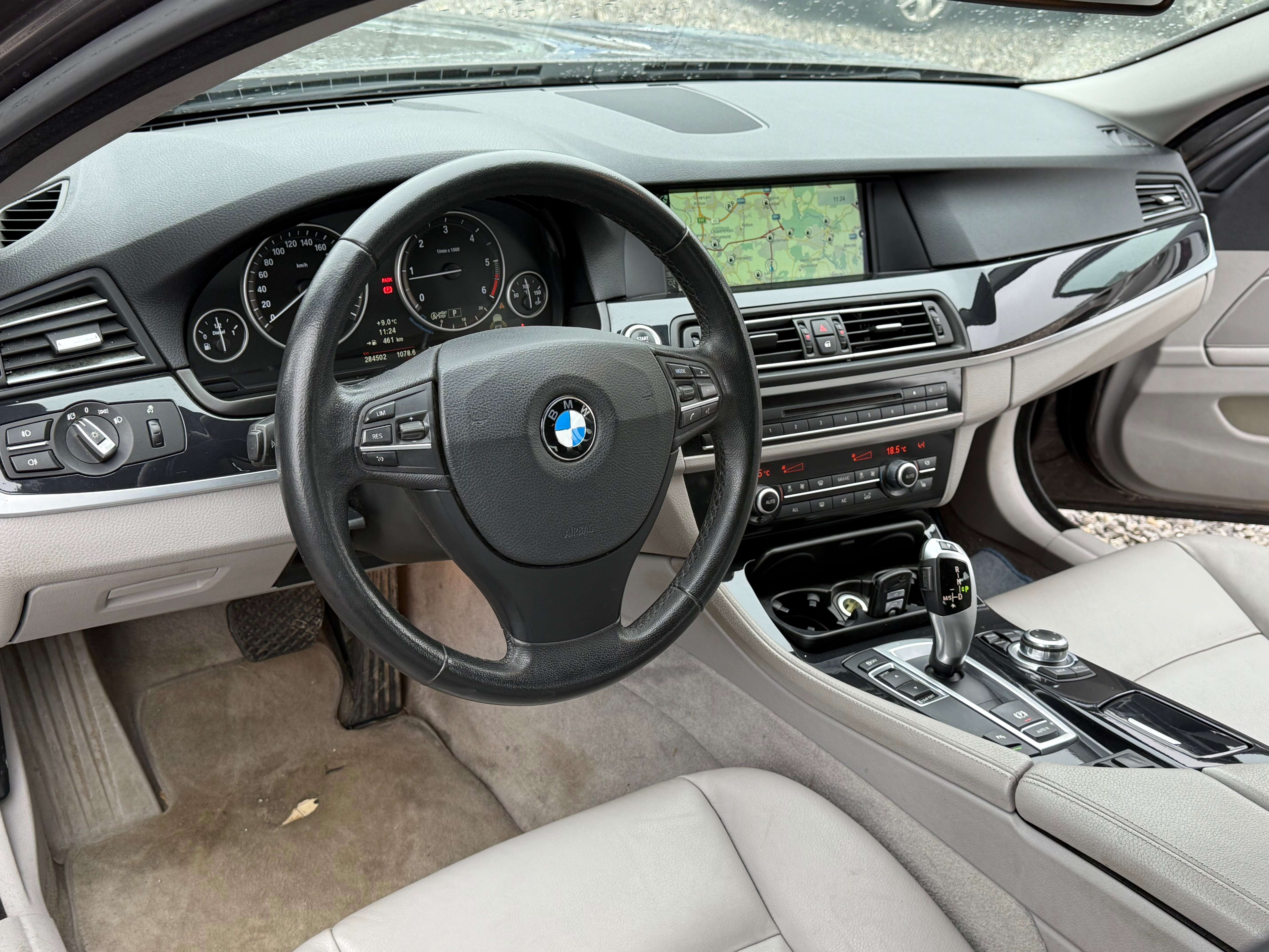 BMW 520 Touring 520dA - NAVI - CAMERA