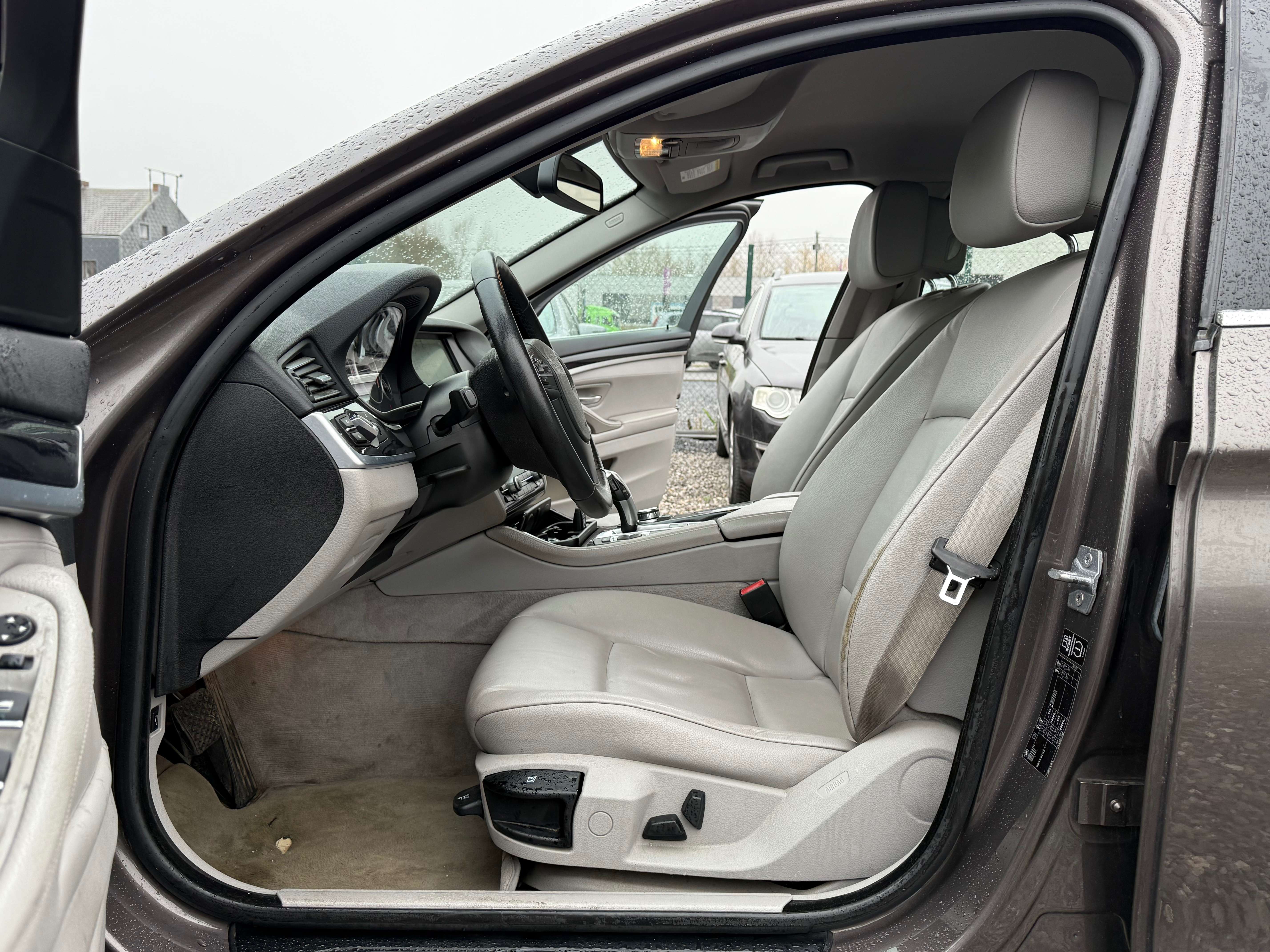 BMW 520 Touring 520dA - NAVI - CAMERA