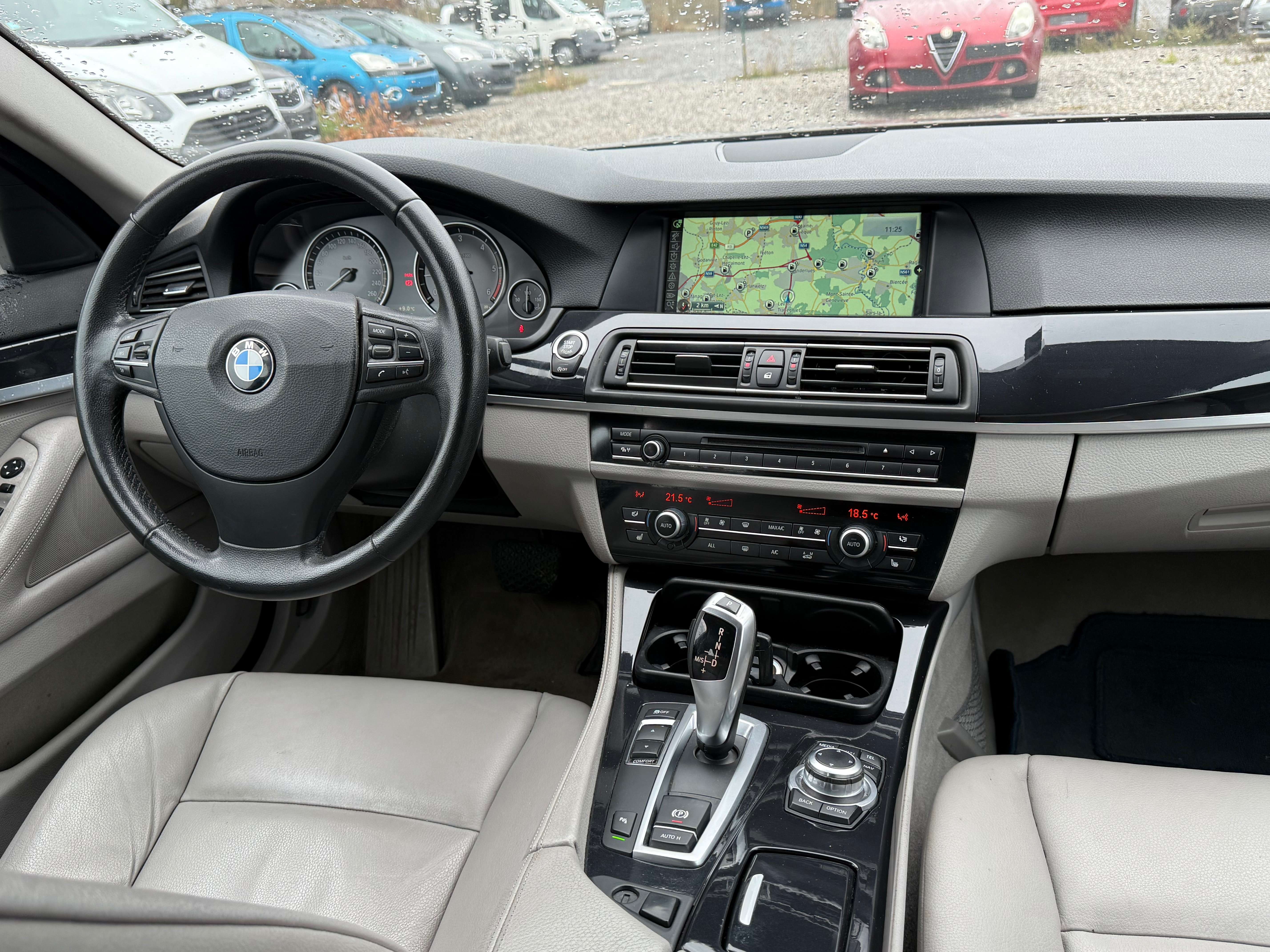 BMW 520 Touring 520dA - NAVI - CAMERA