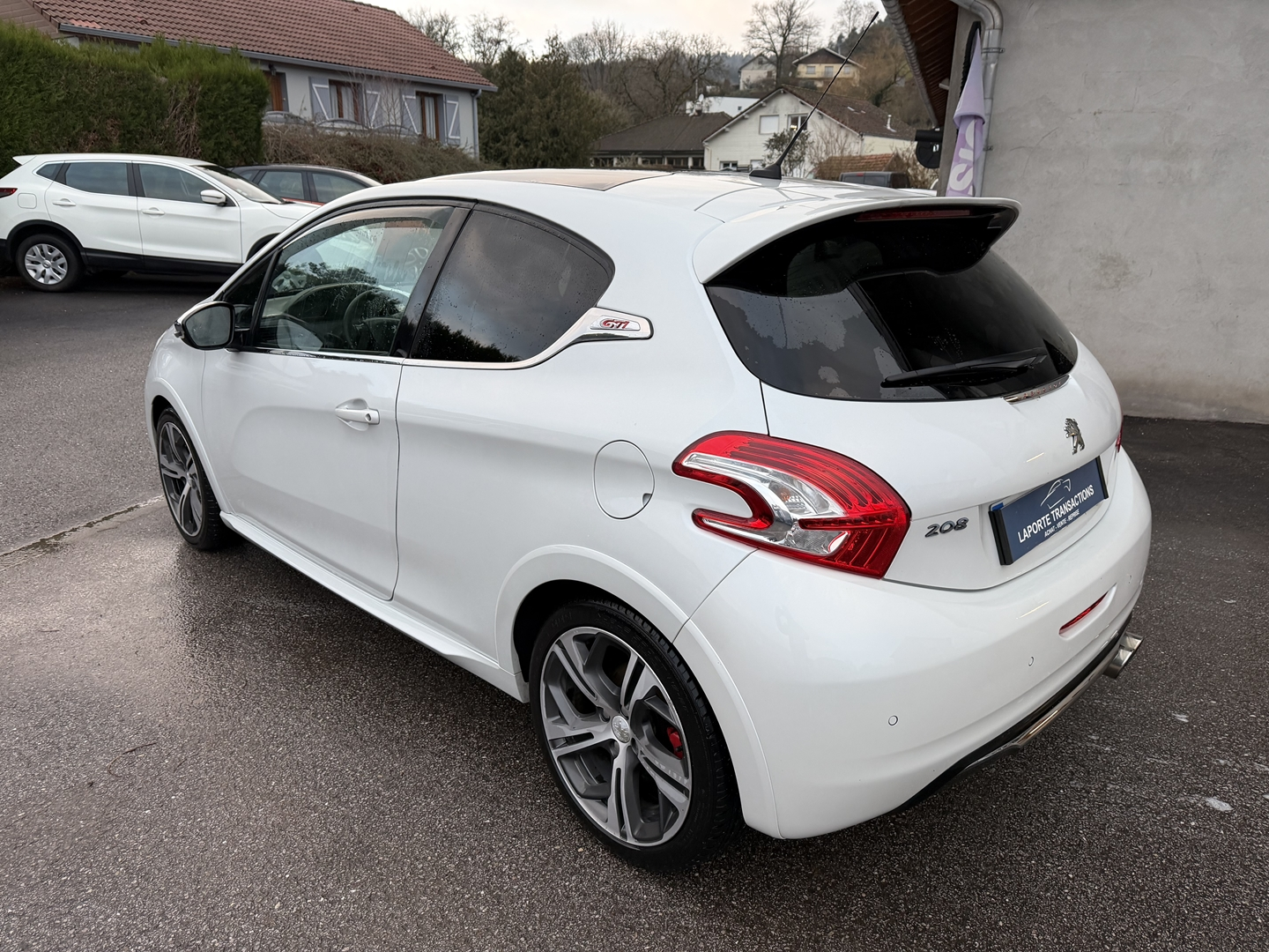 Peugeot 208 1.6 THP 200CH GTI 3P