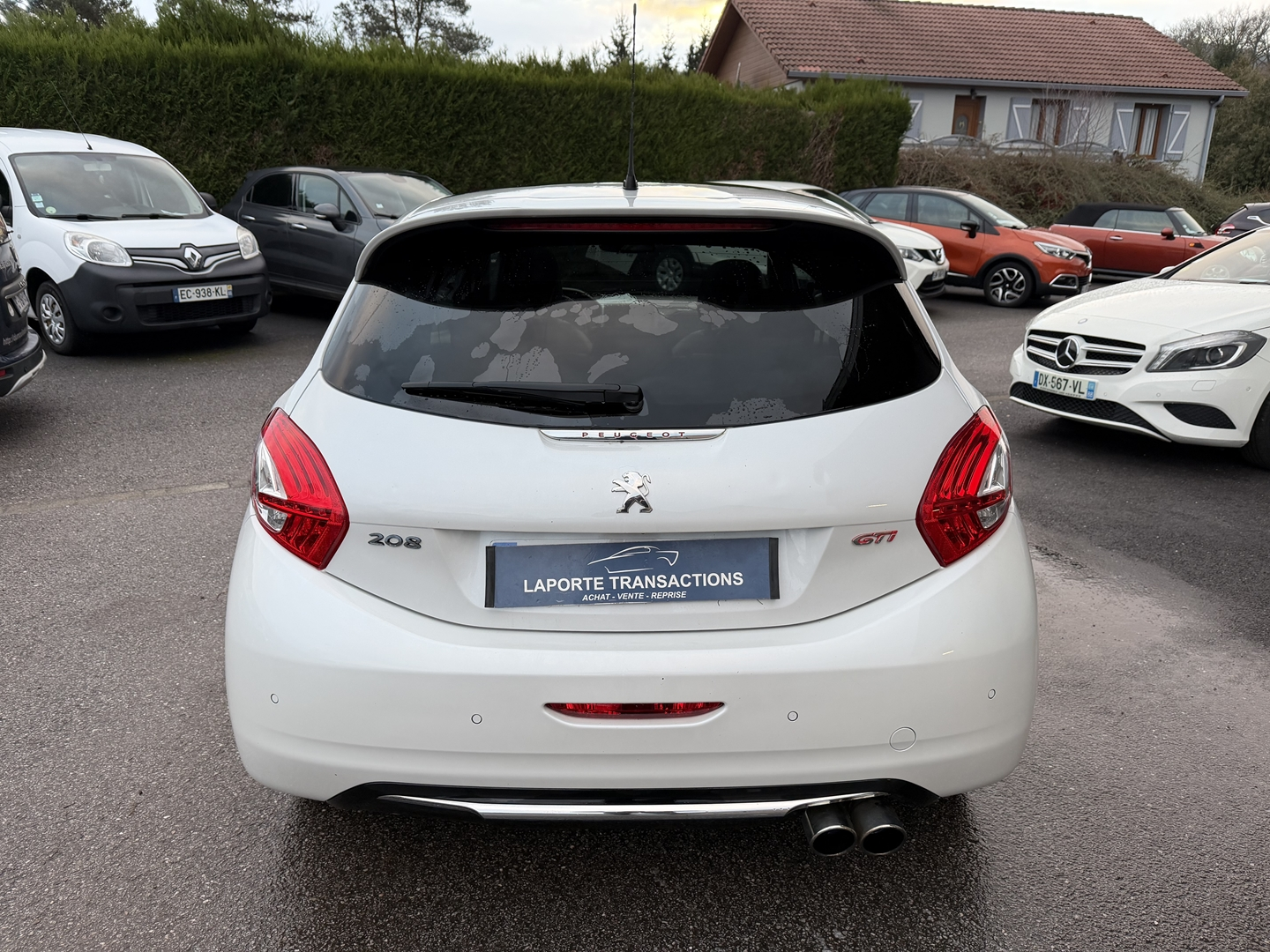 Peugeot 208 1.6 THP 200CH GTI 3P