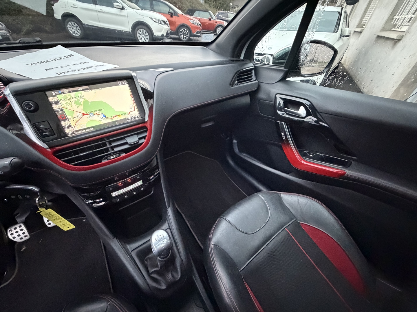 Peugeot 208 1.6 THP 200CH GTI 3P