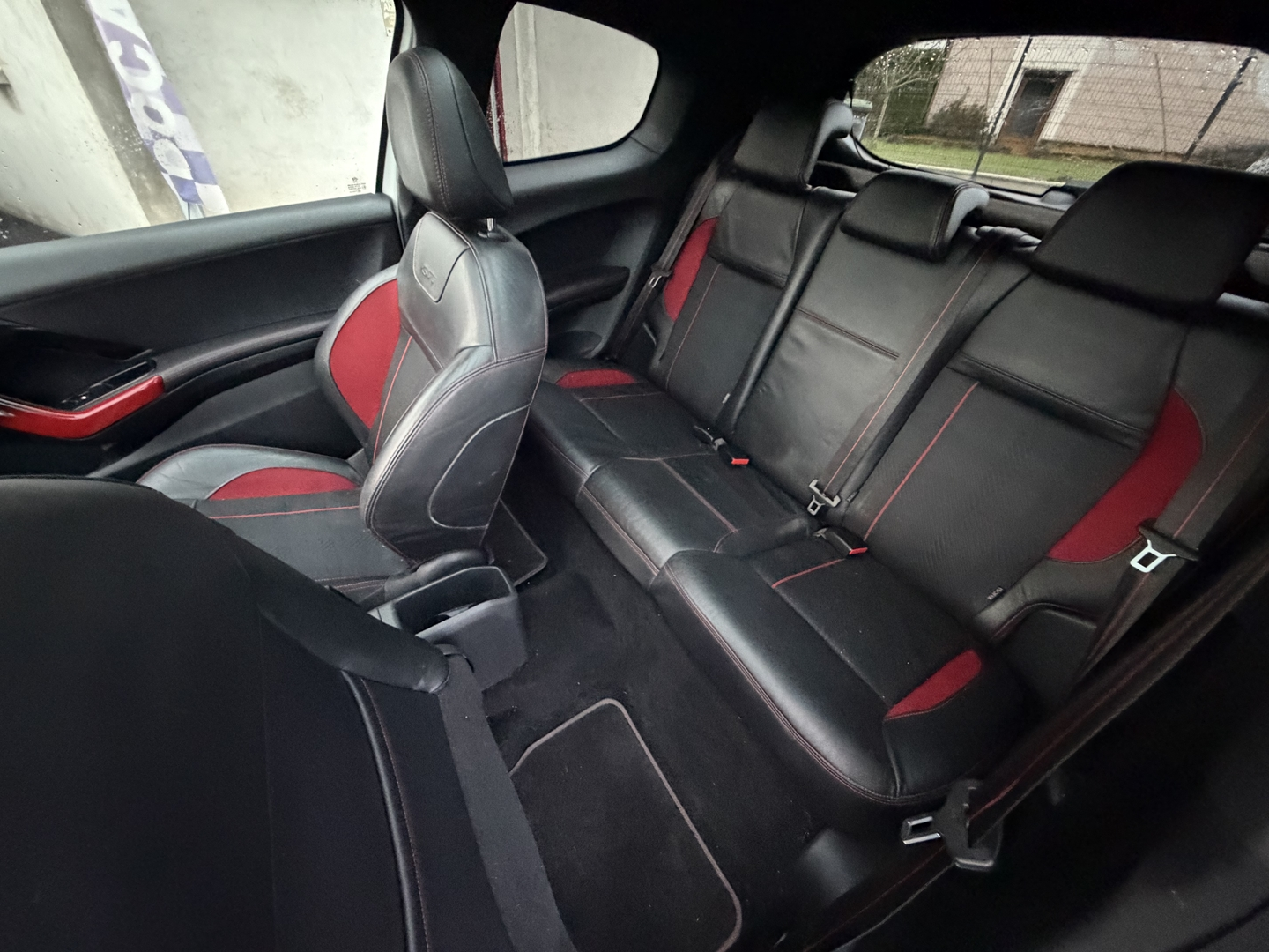 Peugeot 208 1.6 THP 200CH GTI 3P