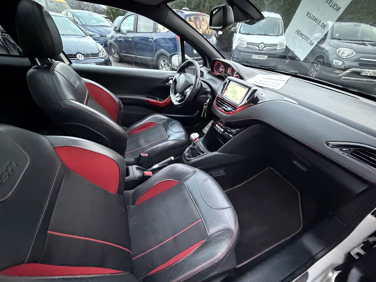 Peugeot 208 1.6 THP 200CH GTI 3P