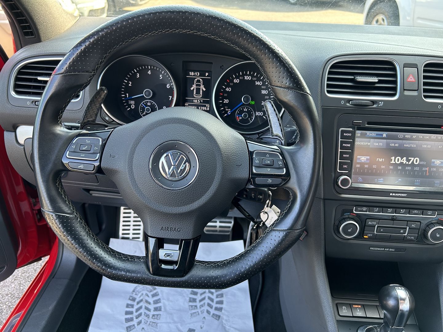 Volkswagen GOLF VI 2.0 TSI 270CH R 4MOTION DSG6 3P