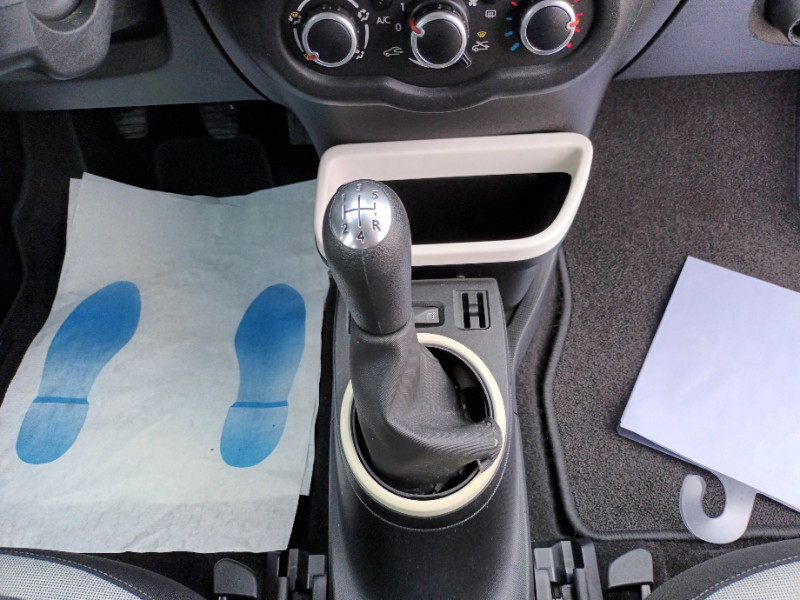 Renault TWINGO III 1.0 SCE 70CH INTENS