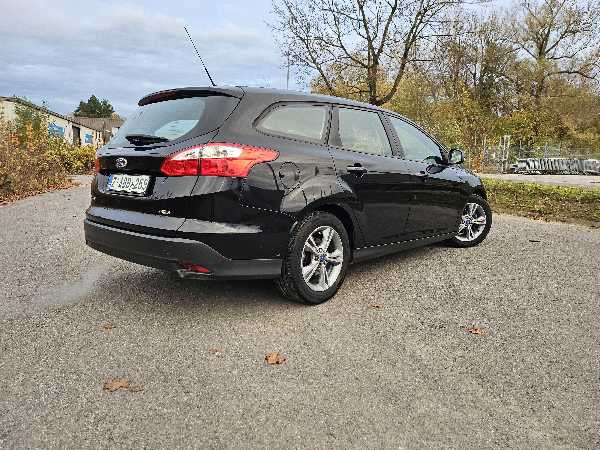 Ford Focus IV SW 1.0 ECOBOOST 125 ST-LINE BUSINESS