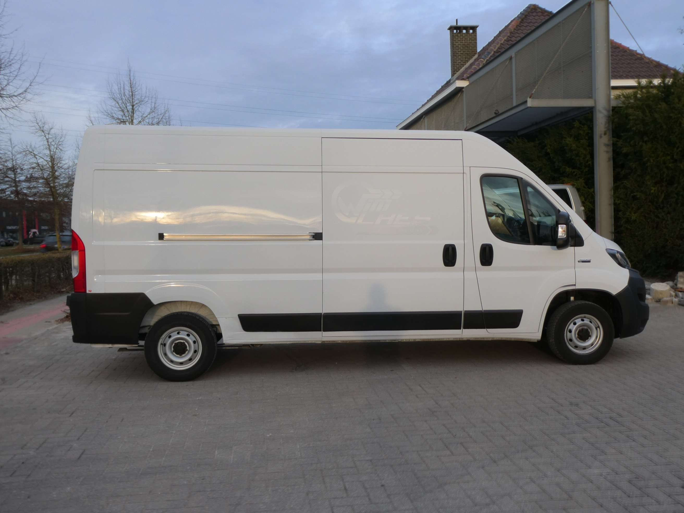 Fiat Ducato Ducato 2,2d L3H2 3pl. AC, Cruise, Camera, Garantie