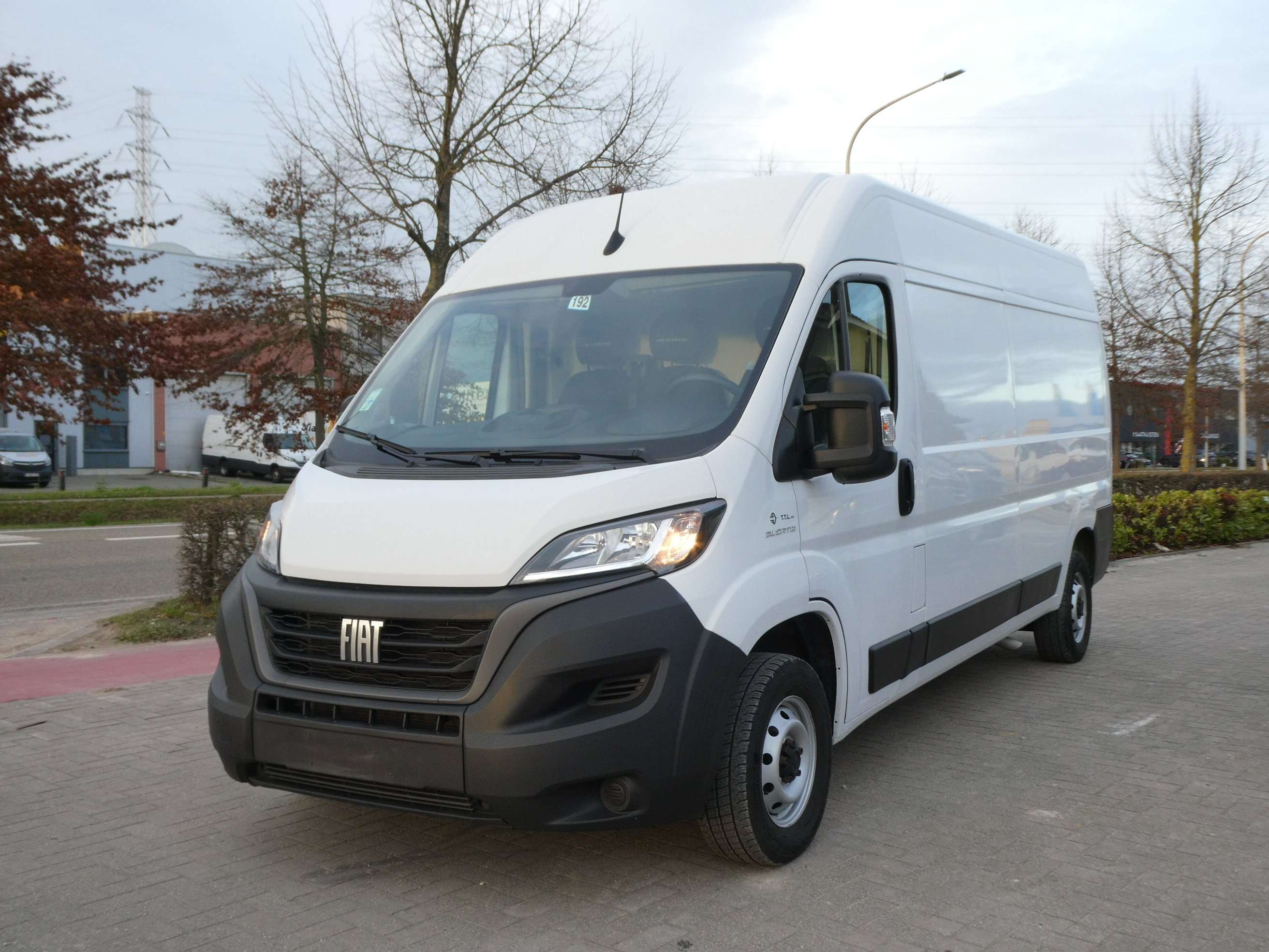 Fiat Ducato Ducato 2,2d L3H2 3pl. AC, Cruise, Camera, Garantie