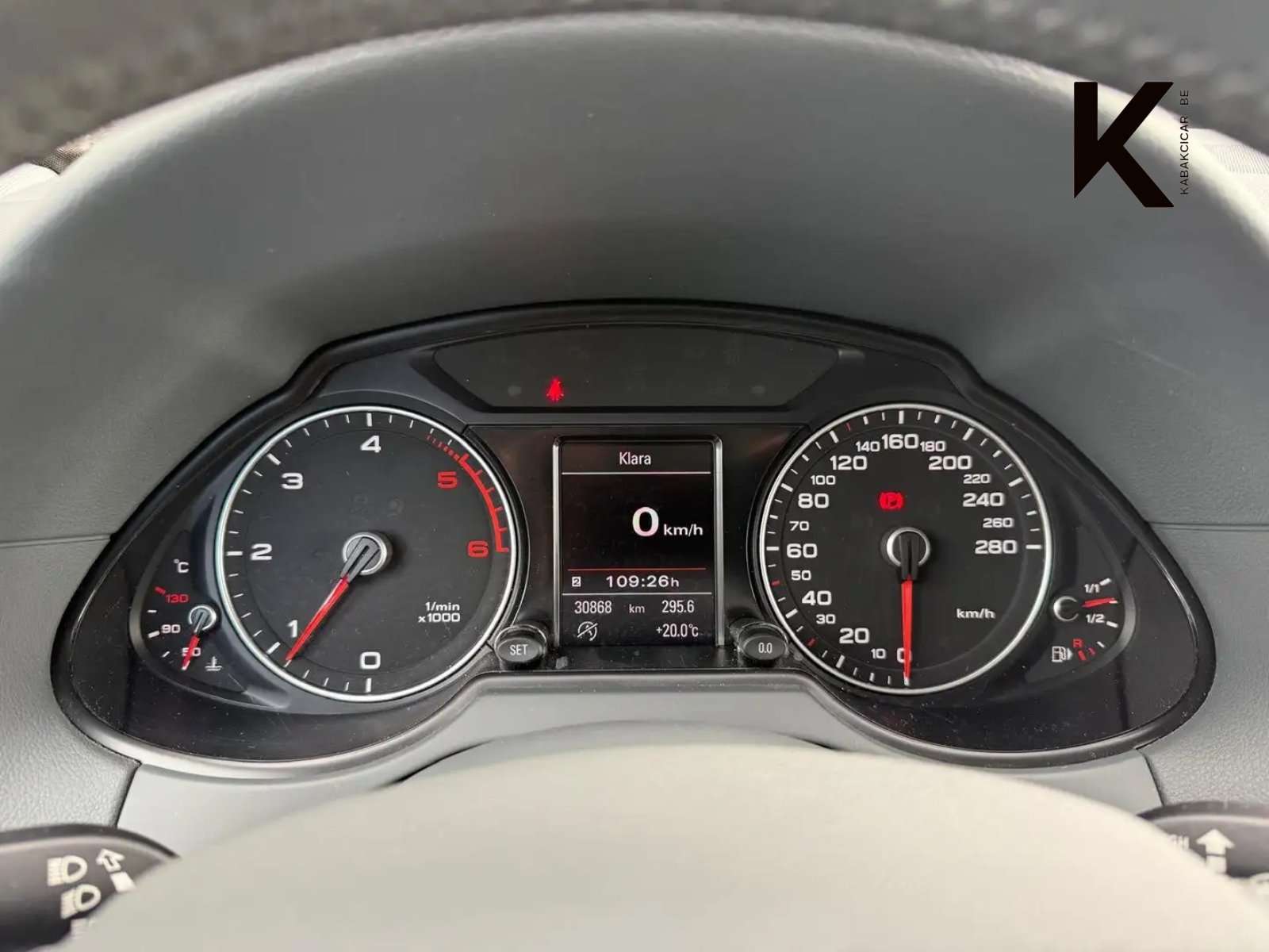 Audi Q5 2.0 TDi S line//30.000 KM//GPS//GPS//GARANTIE