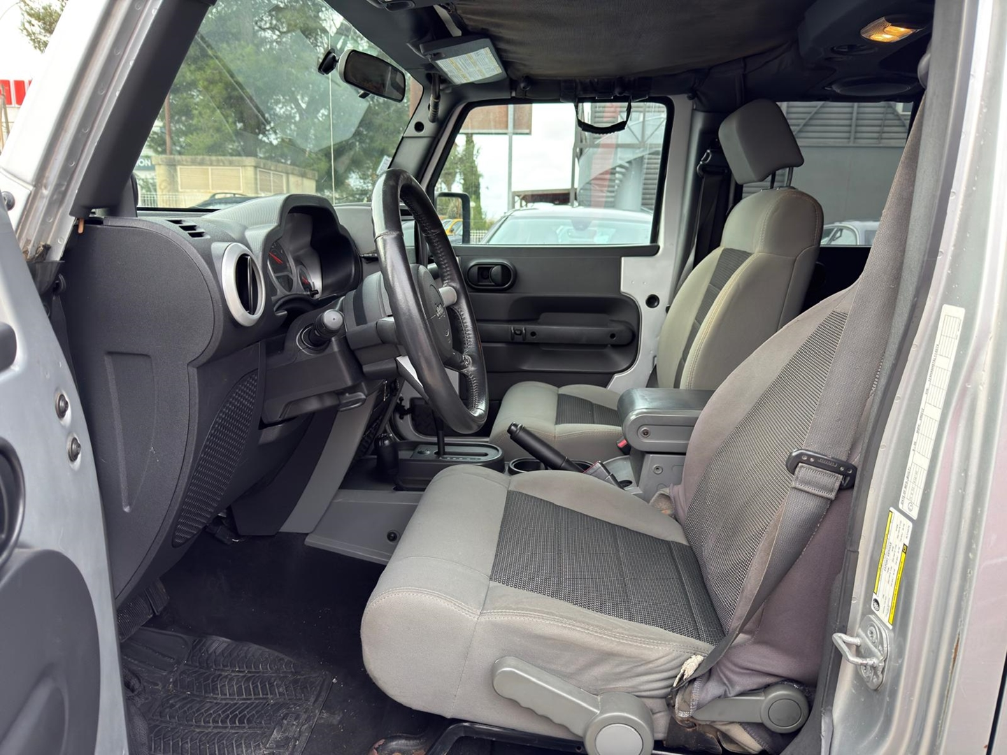 Jeep WRANGLER 2.8 CRD FAP UNLIMITED SAHARA BA