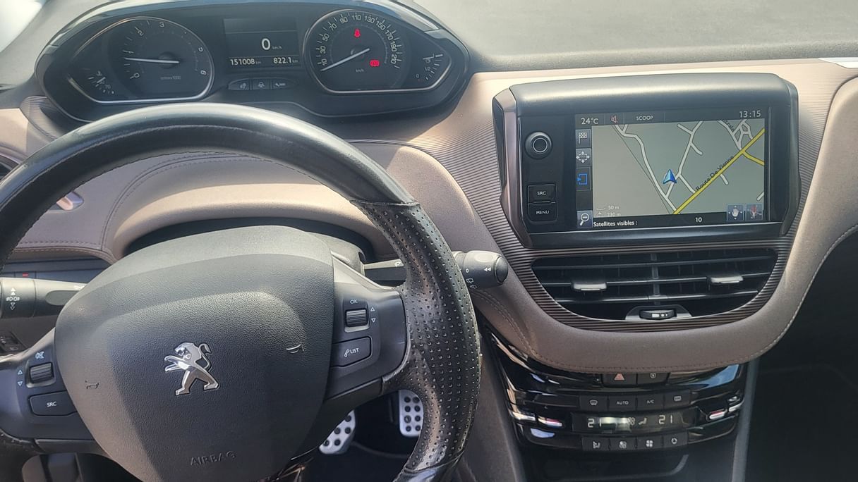 Peugeot 2008 1.6 BLUEHDI 120 S&amp;S FELINE CUIVRE