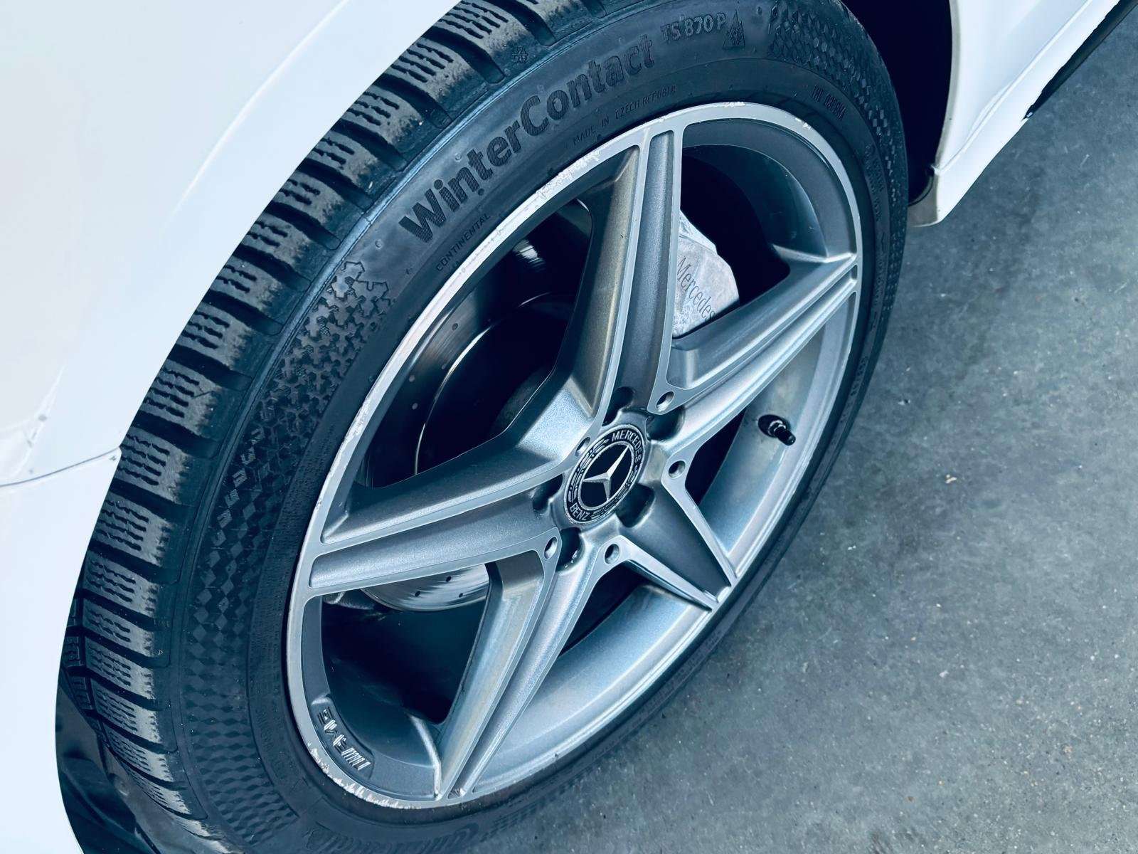 Mercedes-Benz C 220 d BREAK PACK AMG+NAVI+PANO+LED+CAMERA+CARPASS