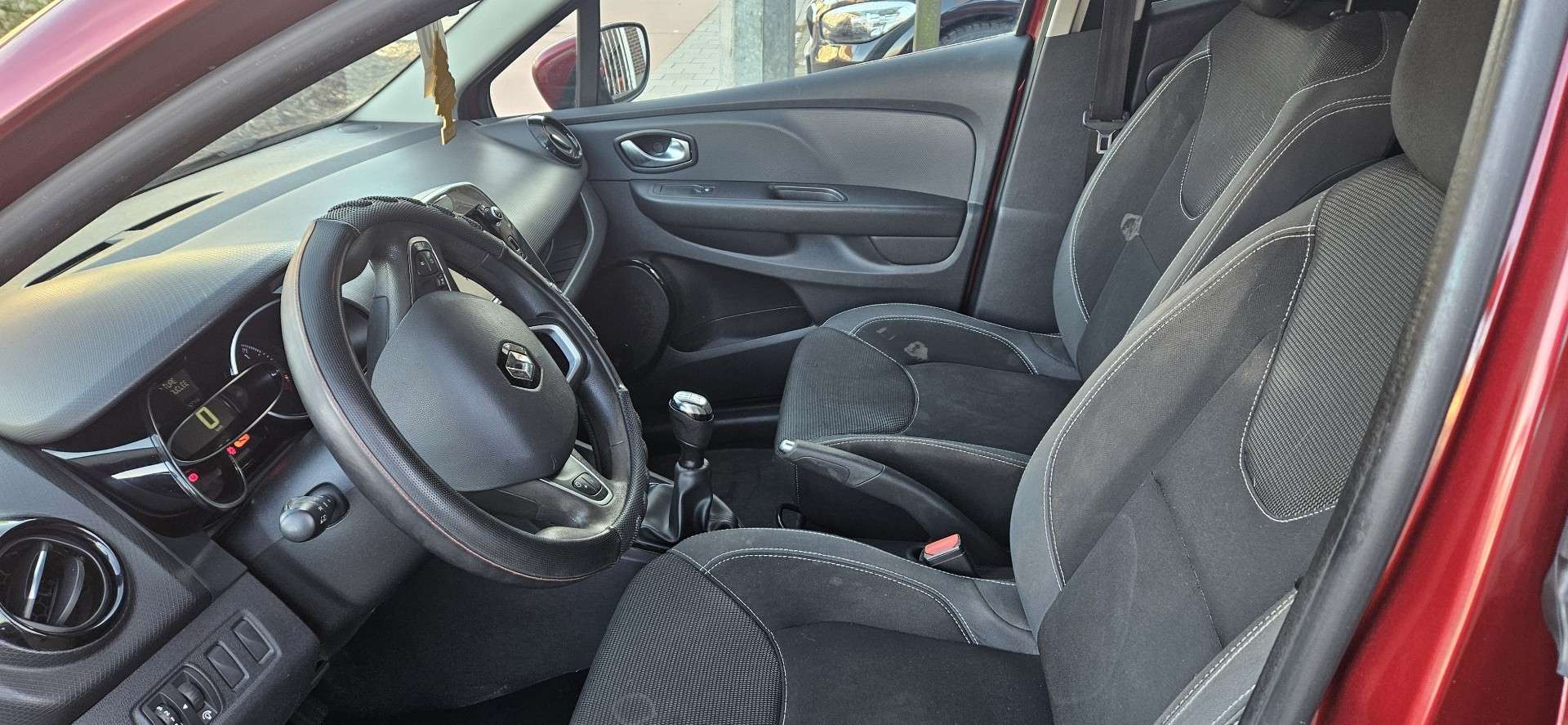 Renault Clio Estate 1.2 16V 75 Life