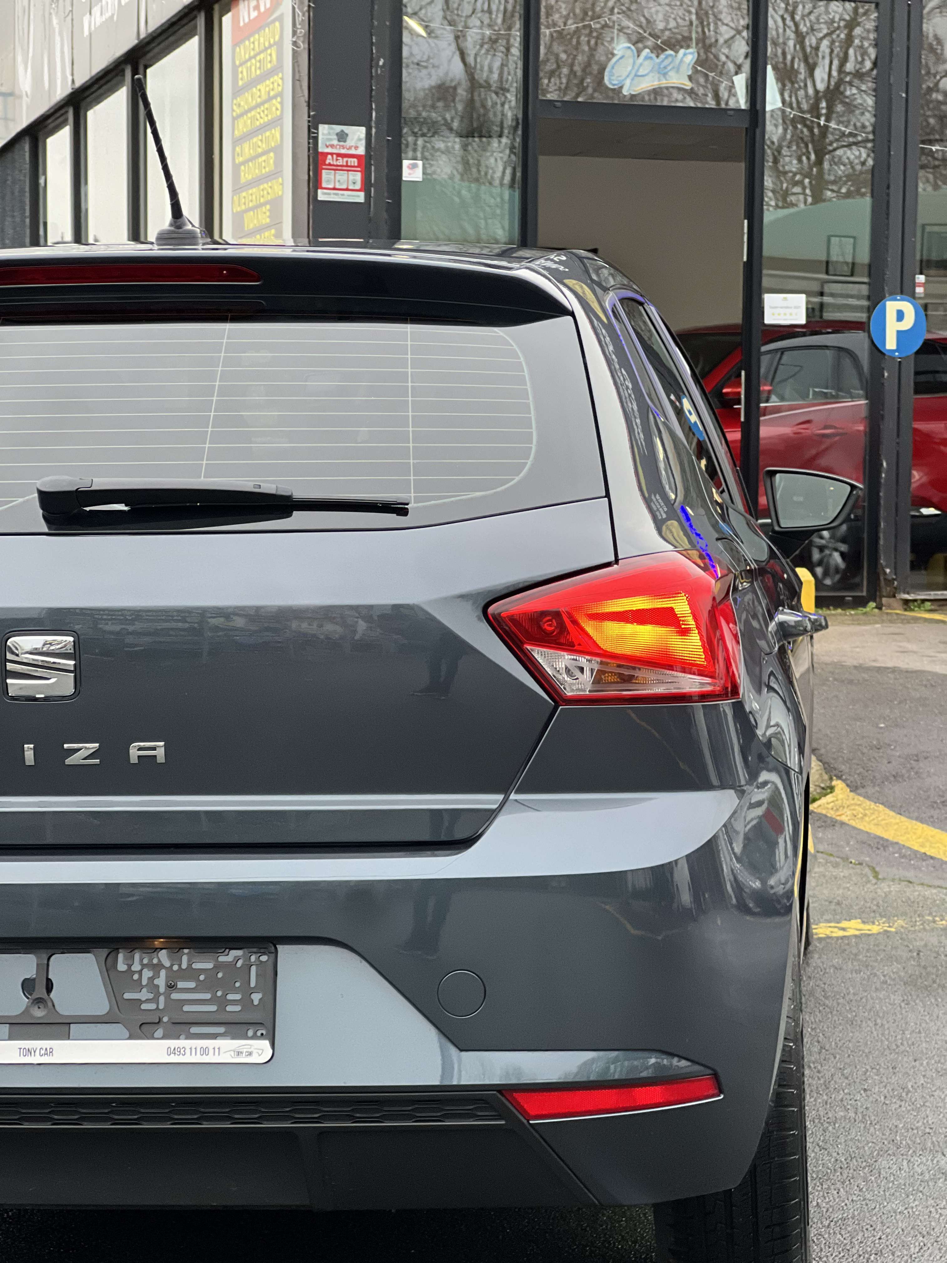 SEAT Ibiza Ibiza 1.0i MPI Style*NAVI*Carplay*USB*BT*