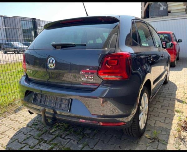 Volkswagen Polo V (2) 1.2 TSI 90 BLUEMOTION TECHNOLOGY ALLSTAR 5P