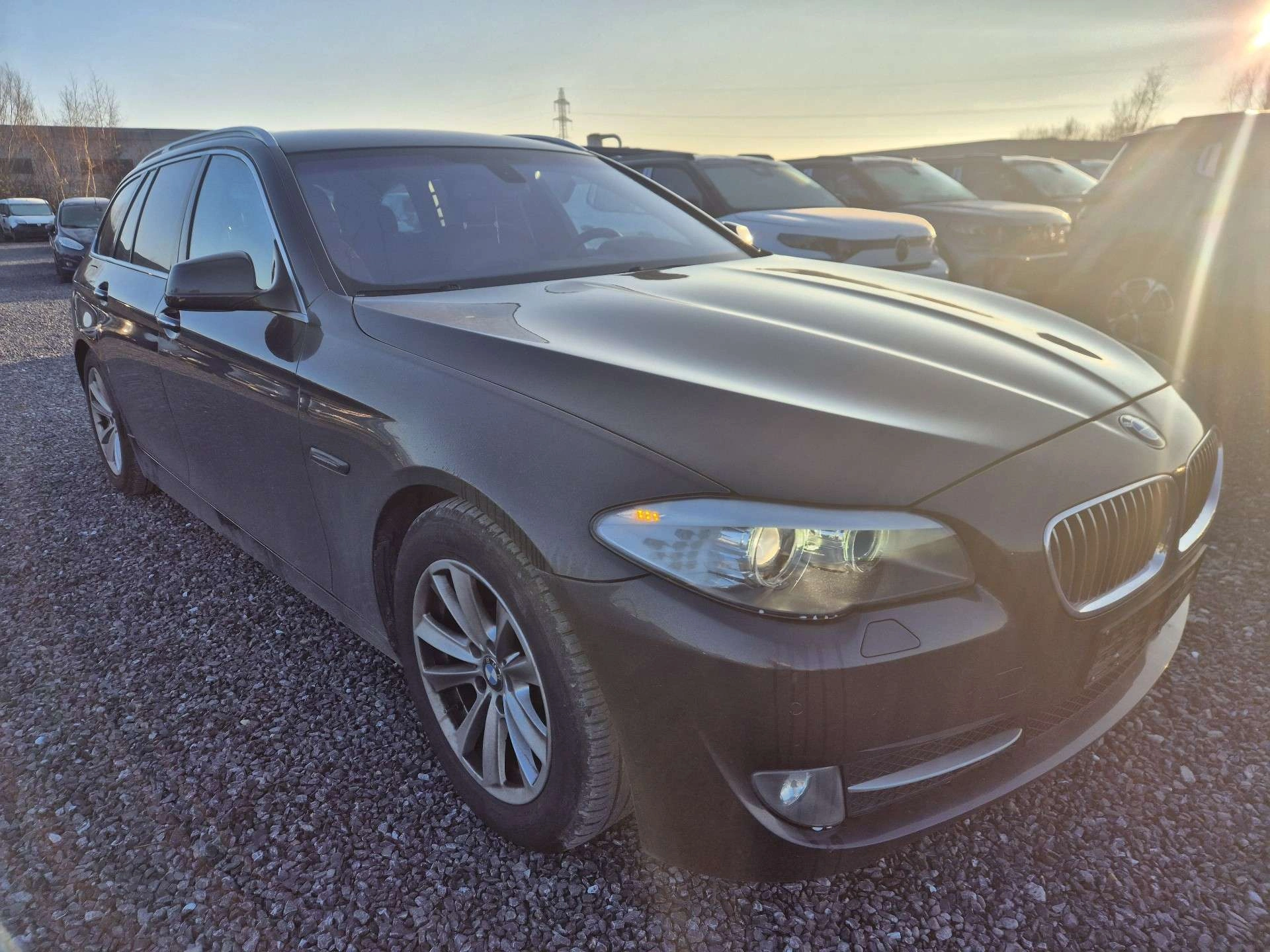 BMW 520 dA//CUIR/XENON/USB///MARCHAND OU EXPORT