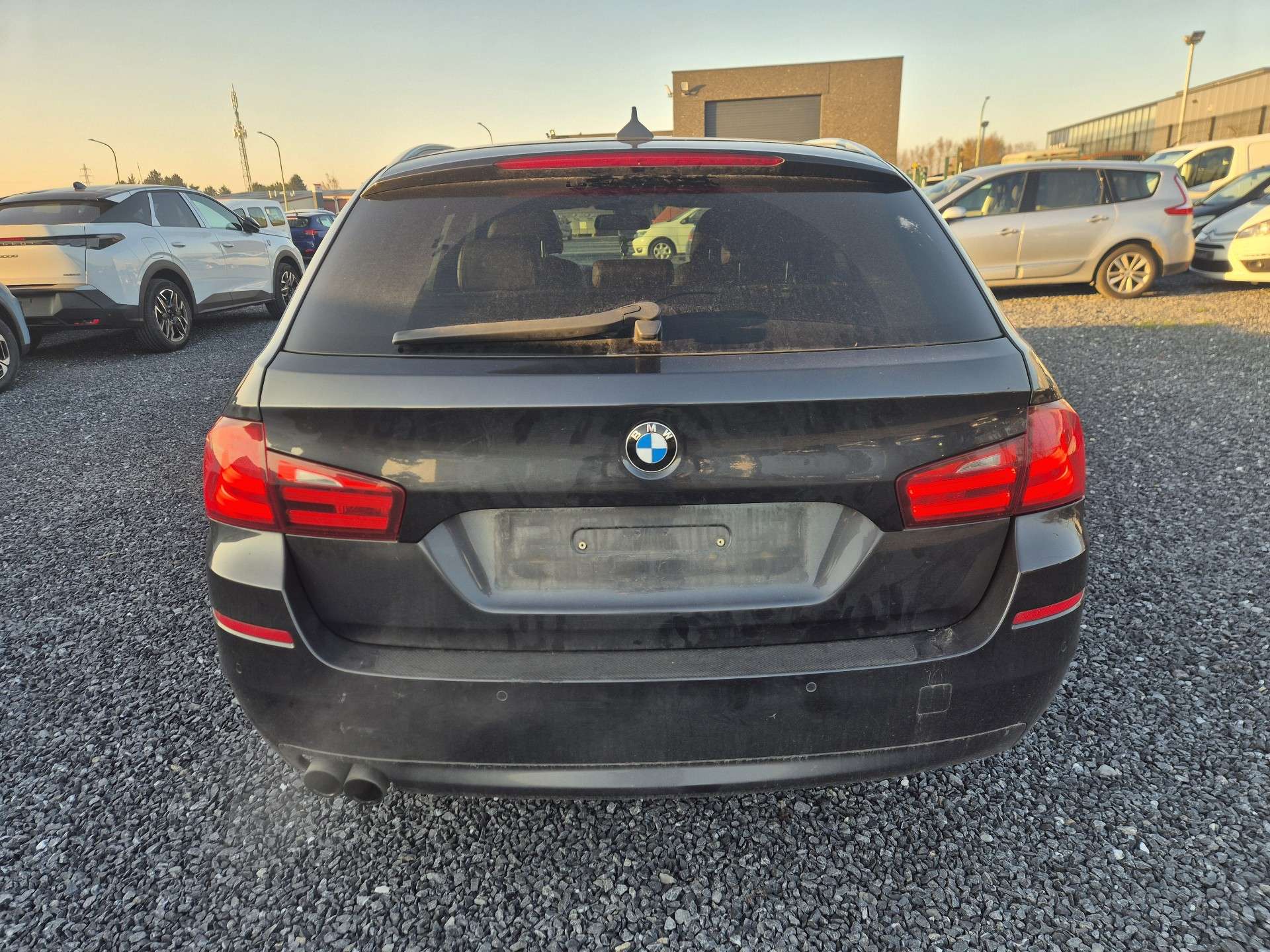 BMW 520 dA//CUIR/XENON/USB///MARCHAND OU EXPORT