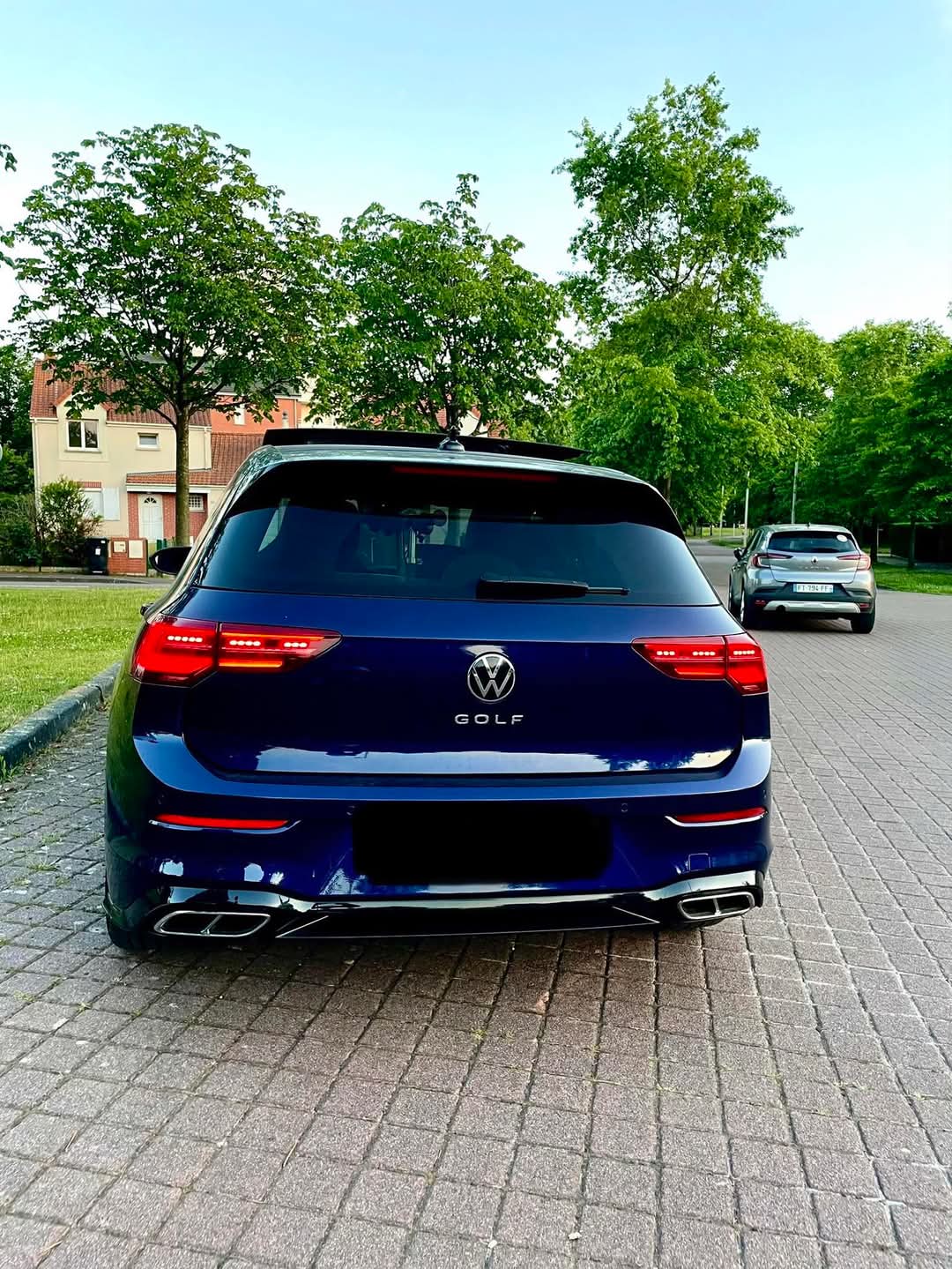 Volkswagen Golf VIII SW 2.0 TDI SCR 150 R-LINE DSG7