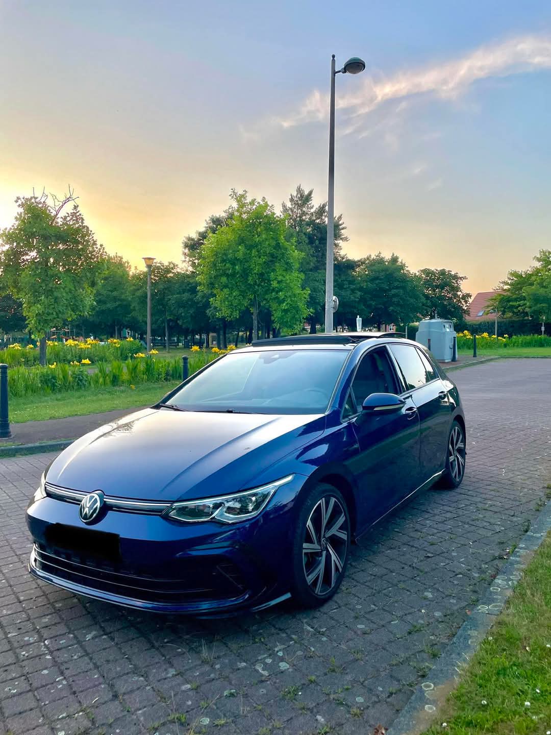 Volkswagen Golf VIII SW 2.0 TDI SCR 150 R-LINE DSG7