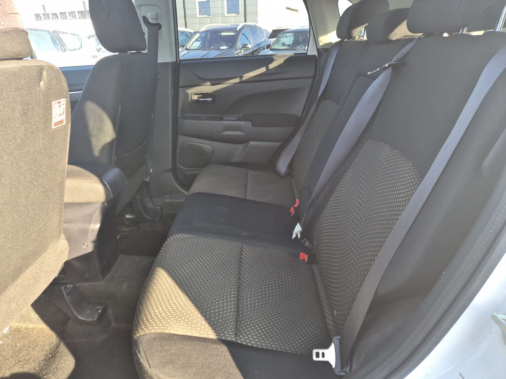 Mitsubishi ASX 1.6 Di-D 2WD Intense///MARCHAND OU EXPORT