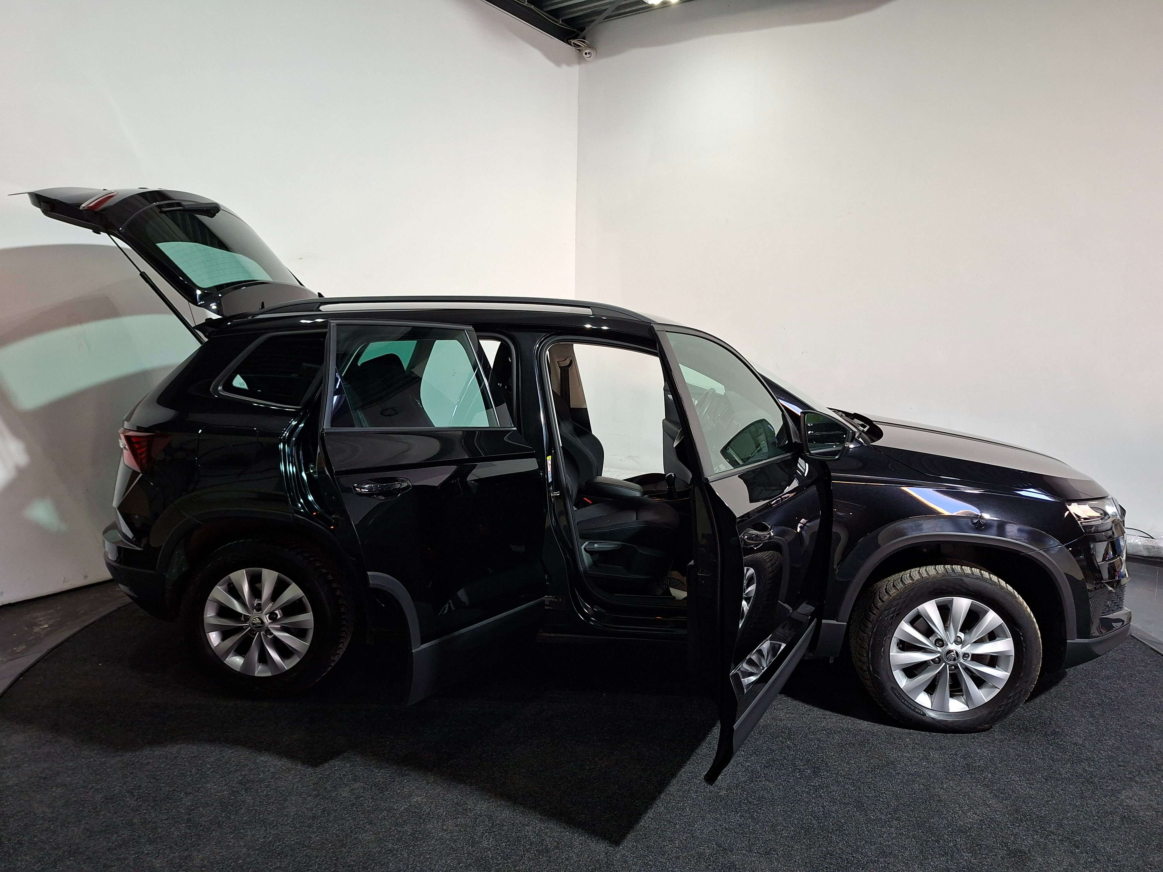 Skoda Karoq Karoq 1.0 TSI |2 JAAR GARANTIE | 2 JAAR ONDERHOUD|