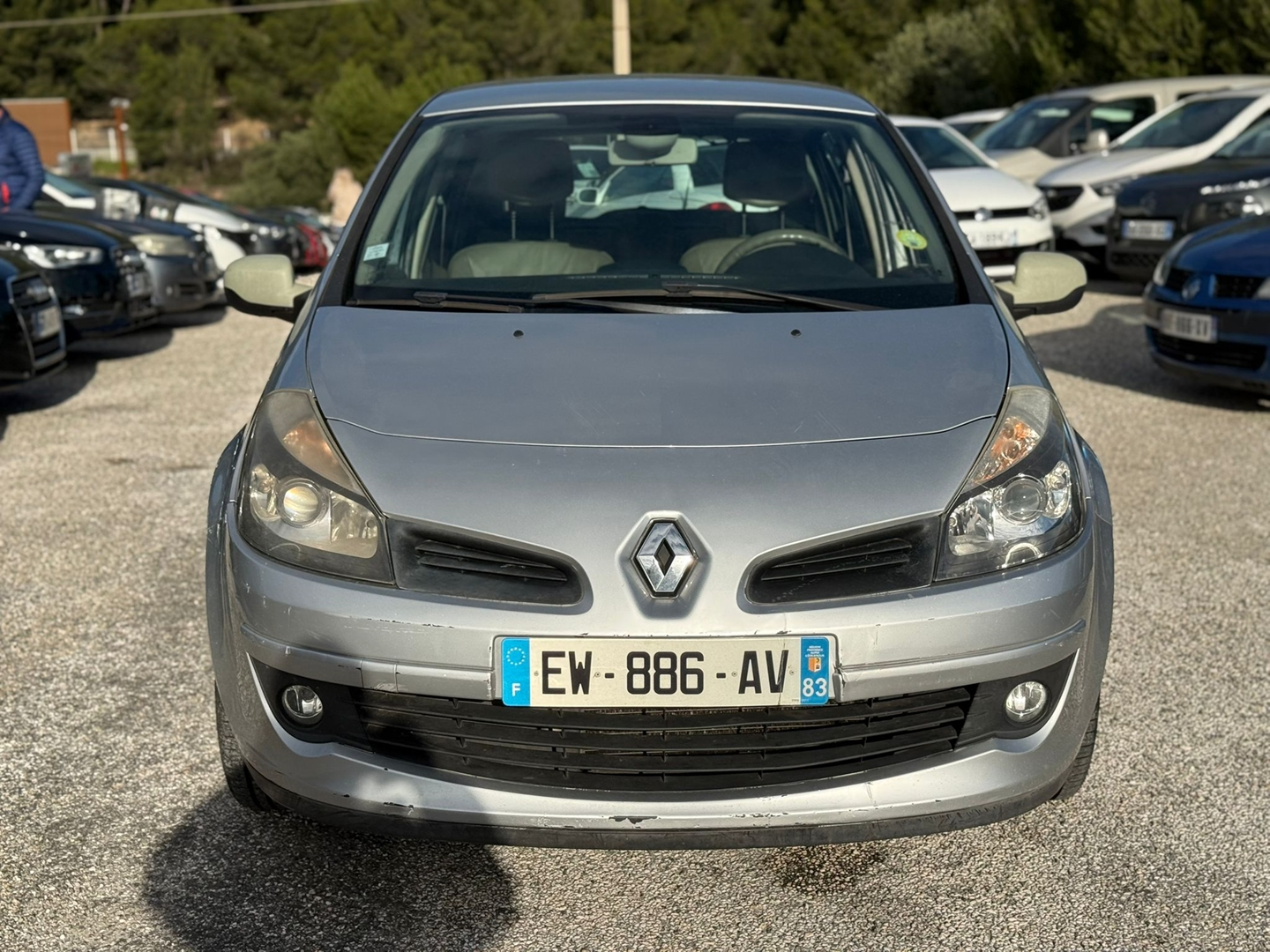 Renault CLIO III 2.0 16V 140CH INITIALE BVA 5P