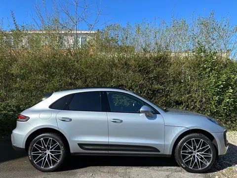Porsche Macan 2.0 Turbo PDK CHRONO ACC PANORAMIQUE
