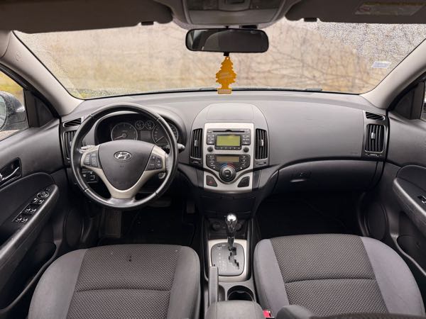Hyundai I30 CW 1.6 CRDI 116 FAP PACK SENSATION AUTO