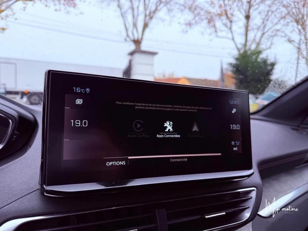 Peugeot 5008 1.5 BlueHDi 130 S&S EAT8 GT Line 1er MAIN 7 PLACES ATTELAGE PRIX TTC /