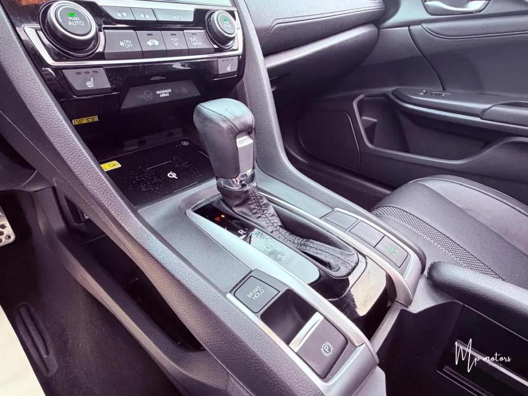 Honda Civic 1.5 i-VTEC Exclusive CVT 180 ch / 1 MAIN GARANTIE PRIX TTC //