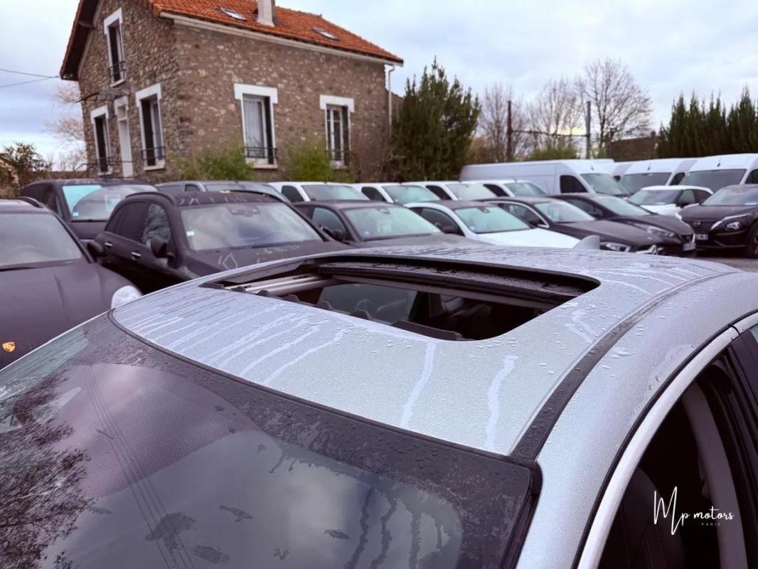 Honda Civic 1.5 i-VTEC Exclusive CVT 180 ch / 1 MAIN GARANTIE PRIX TTC //