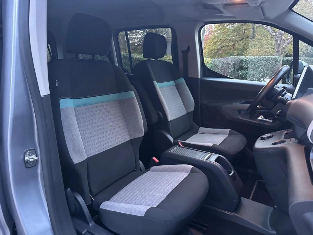 Citroen Berlingo FINITION SHINE 130 ch EAT8 5pl