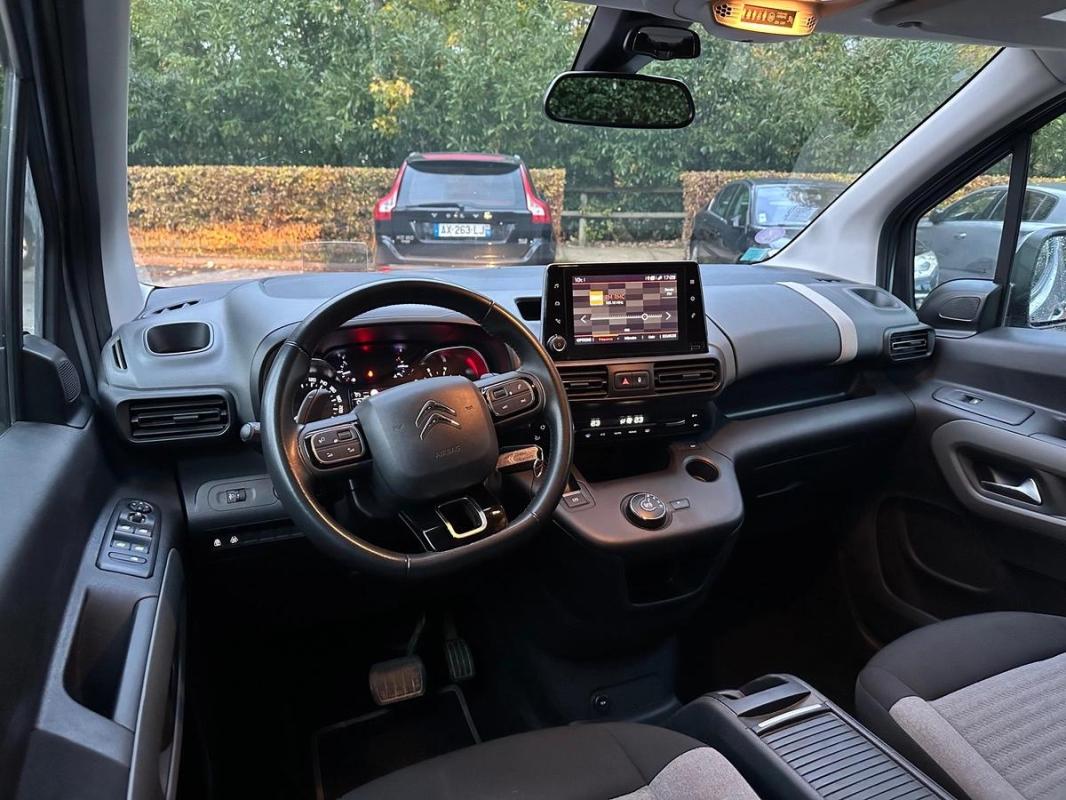 Citroen Berlingo FINITION SHINE 130 ch EAT8 5pl