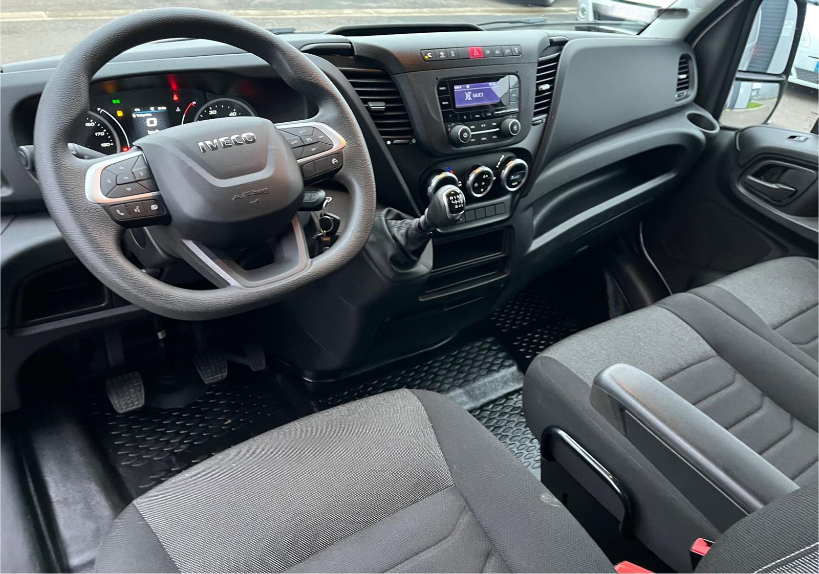 Iveco Daily V (2) 2.3 35C14 D 3450 LEAF