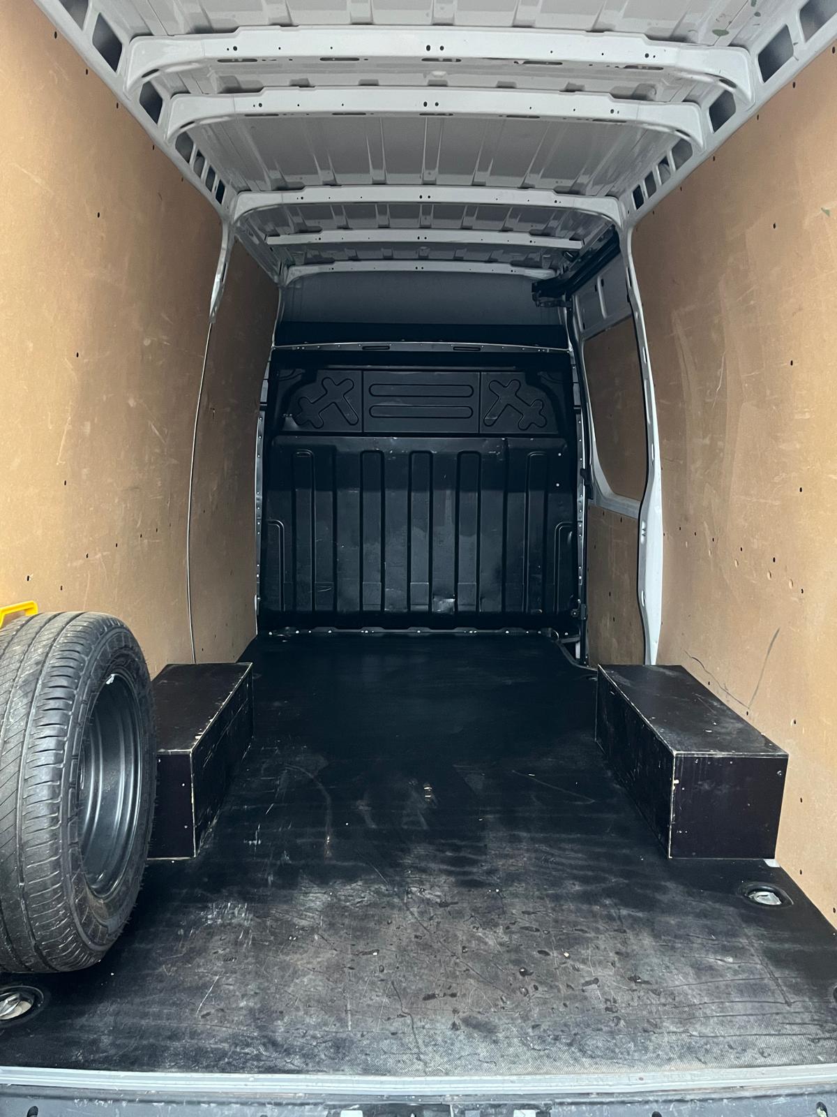 Iveco Daily V (2) 2.3 35C14 D 3450 LEAF