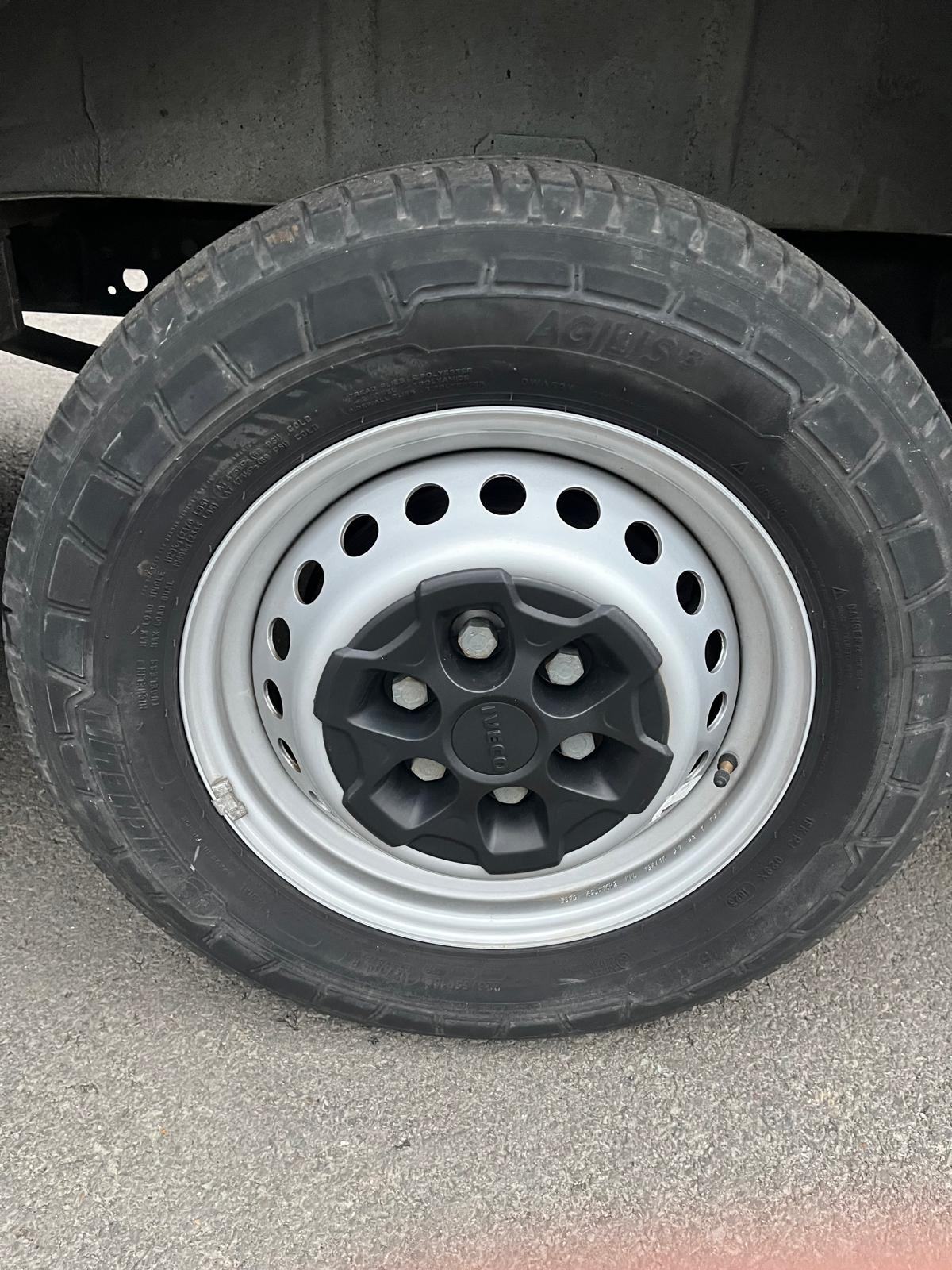 Iveco Daily V (2) 2.3 35C14 D 3450 LEAF