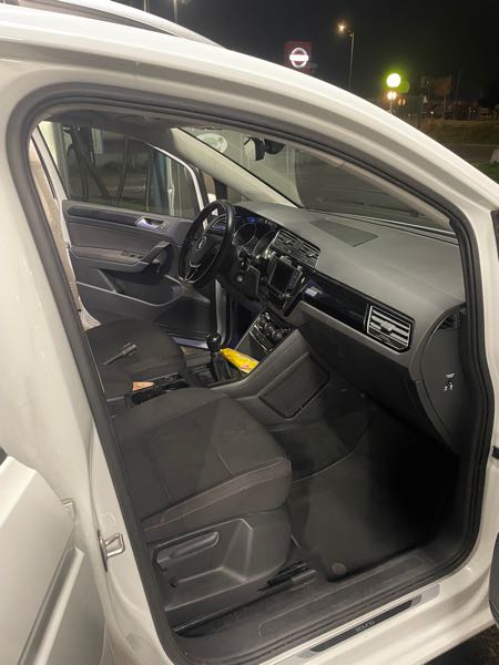Volkswagen Touran III 1.2 TSI 110 BLUEMOTION TECHNOLOGY SOUND 7PL