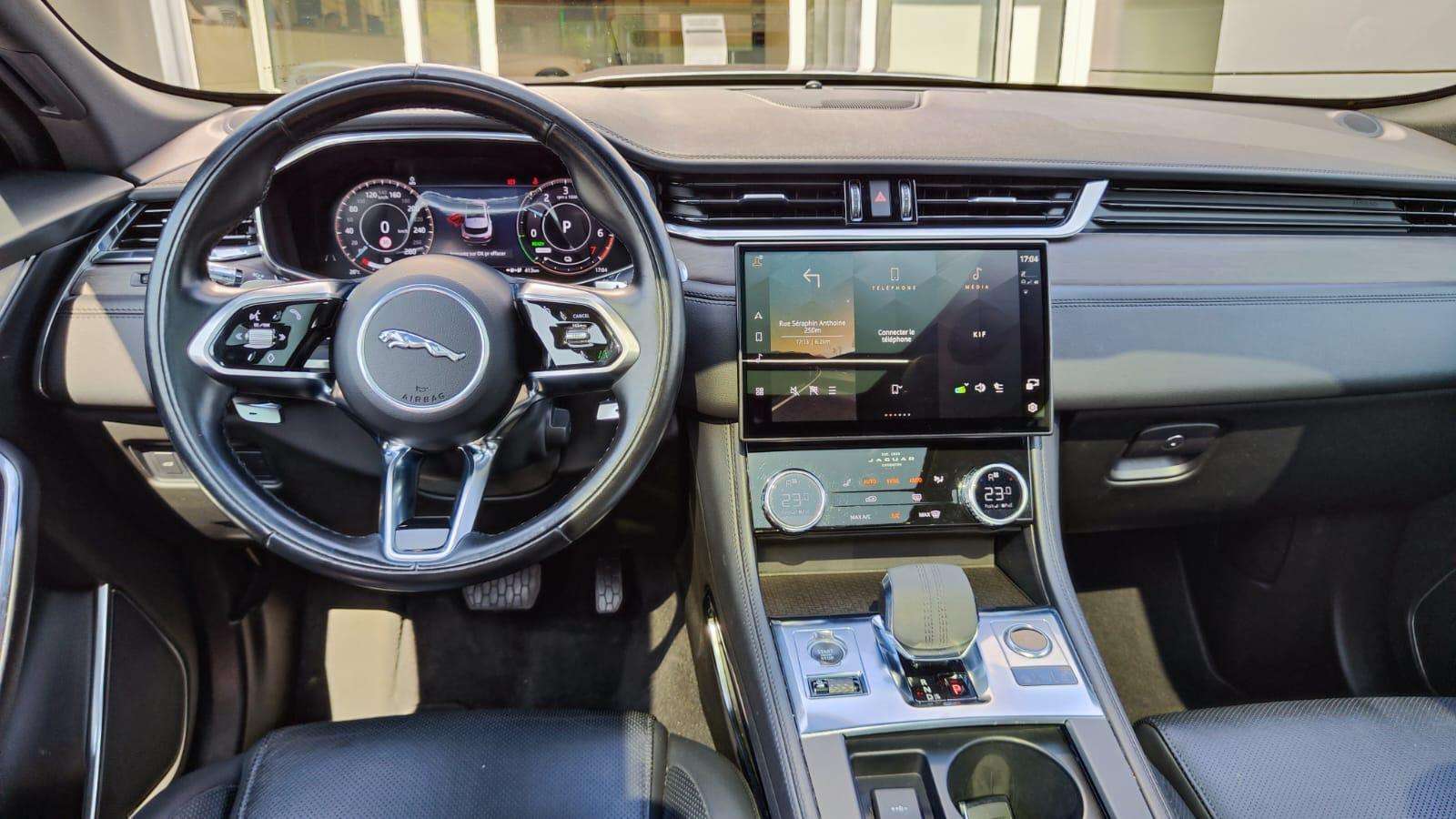 Jaguar F-Pace SE