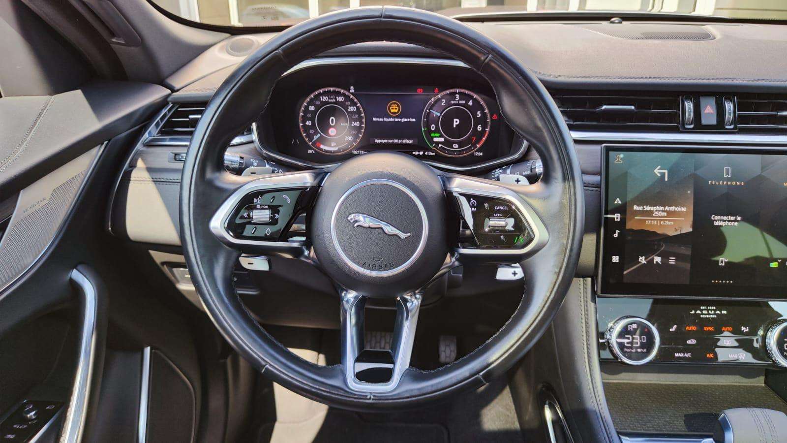 Jaguar F-Pace SE