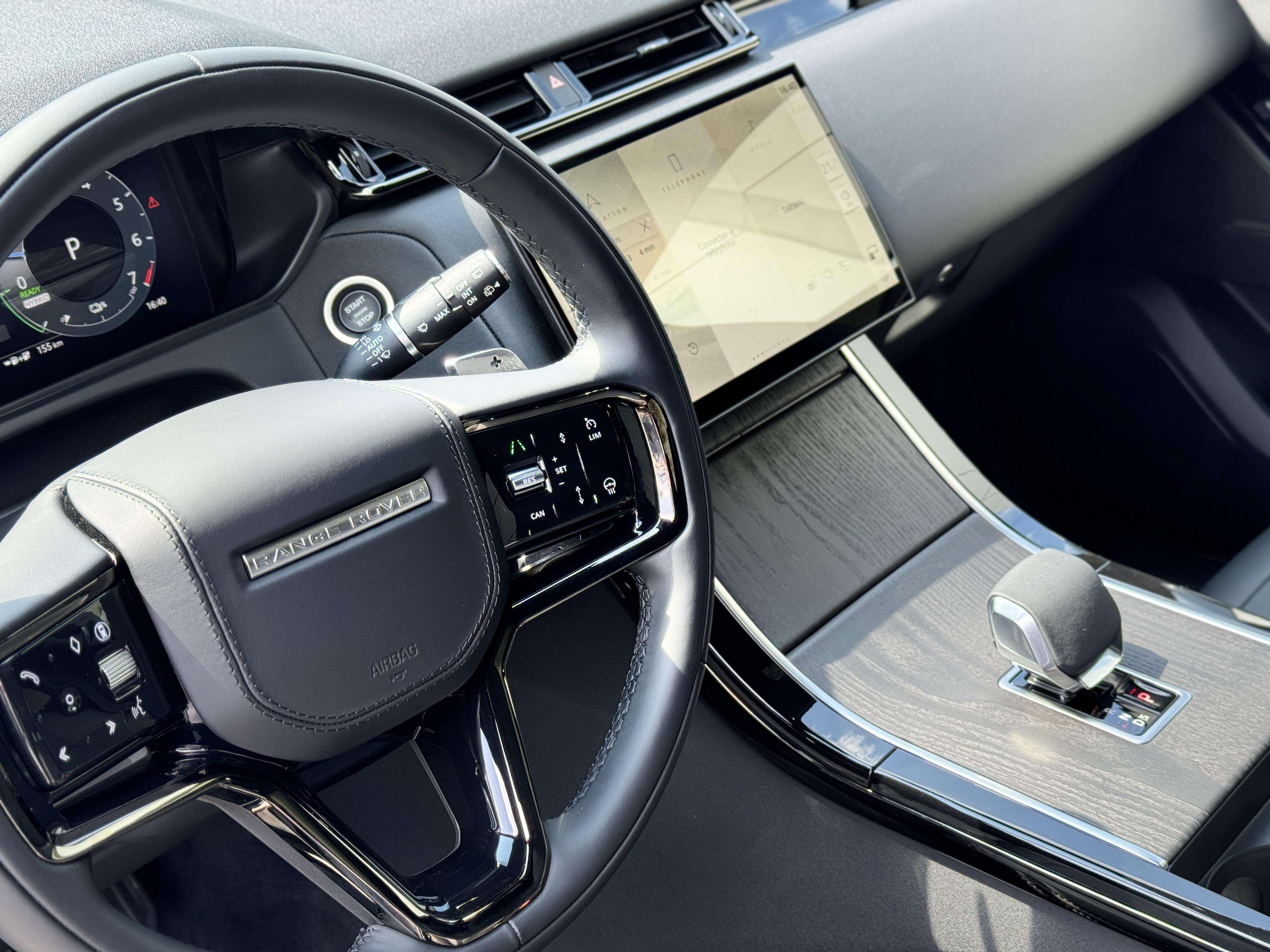 Land Rover Range Rover Velar Dynamic SE