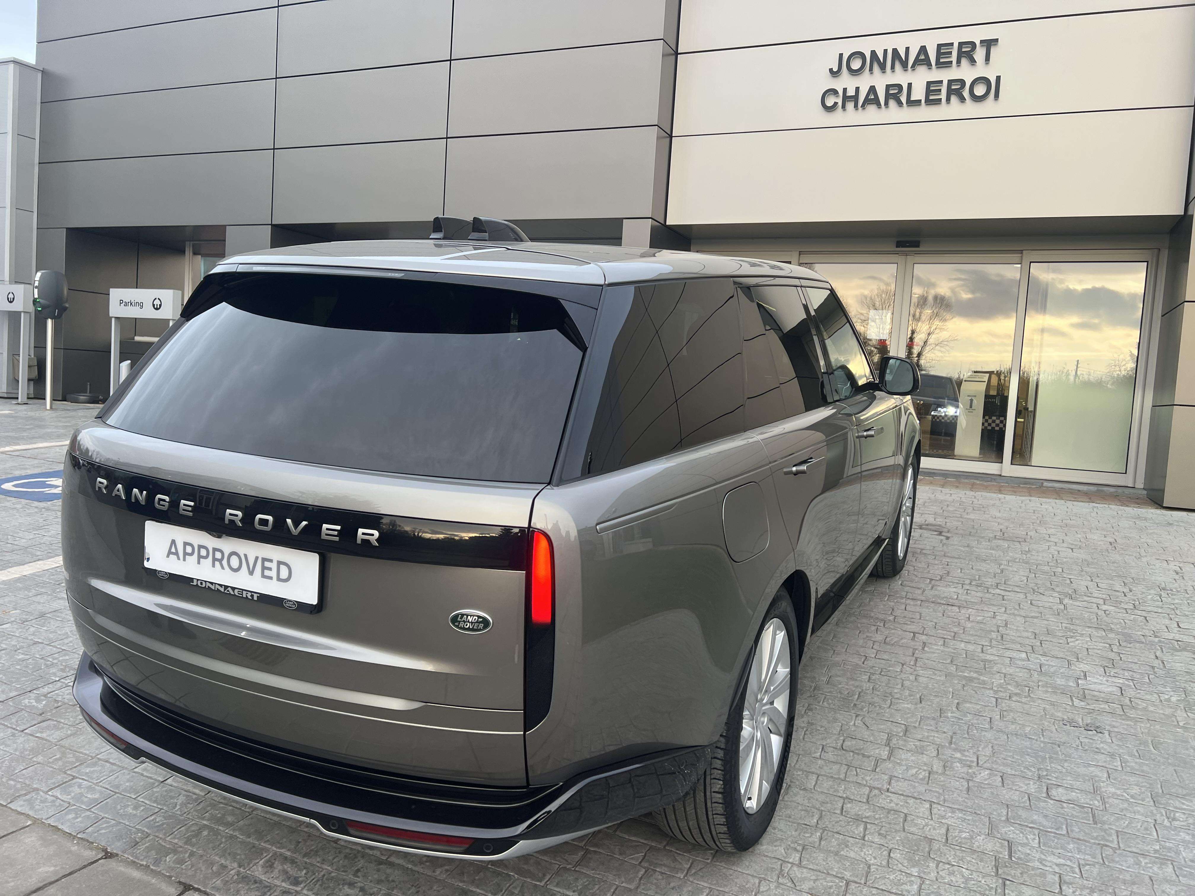 Land Rover Range Rover SE D300 Action Prime Reprise - 10.000€ à déduire